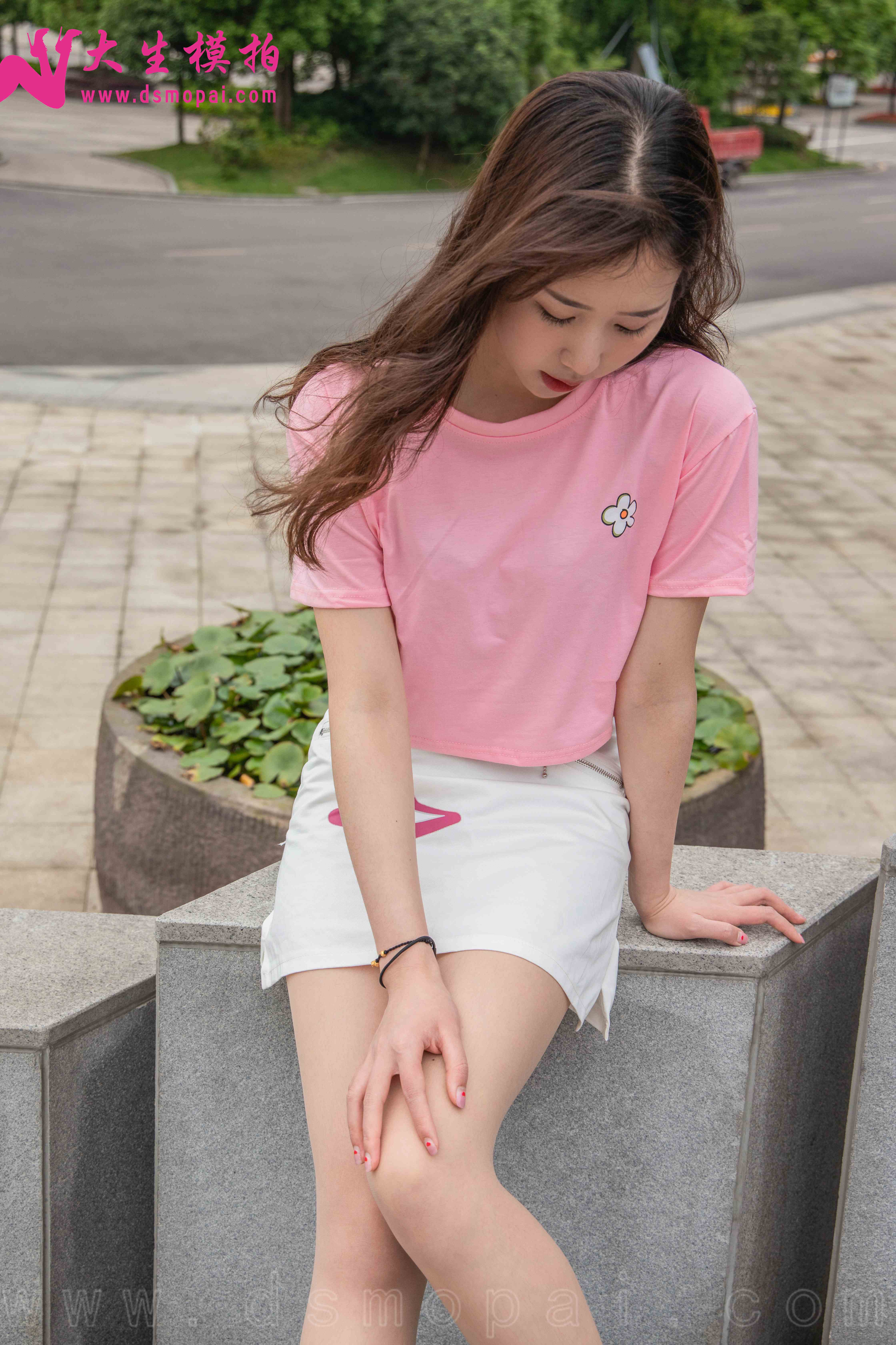 China Beauty Legs and feet 934