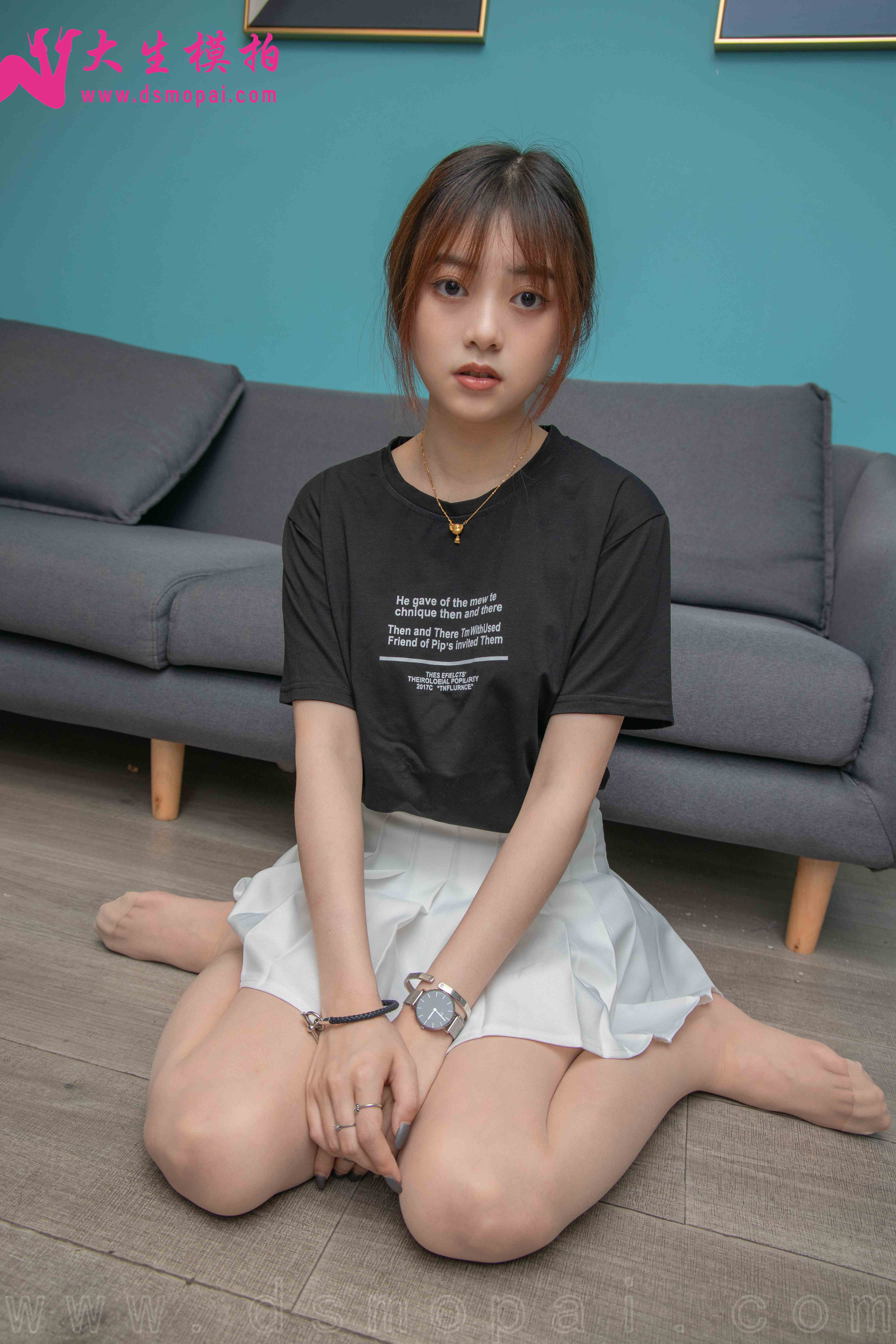 China Beauty Legs and feet 936