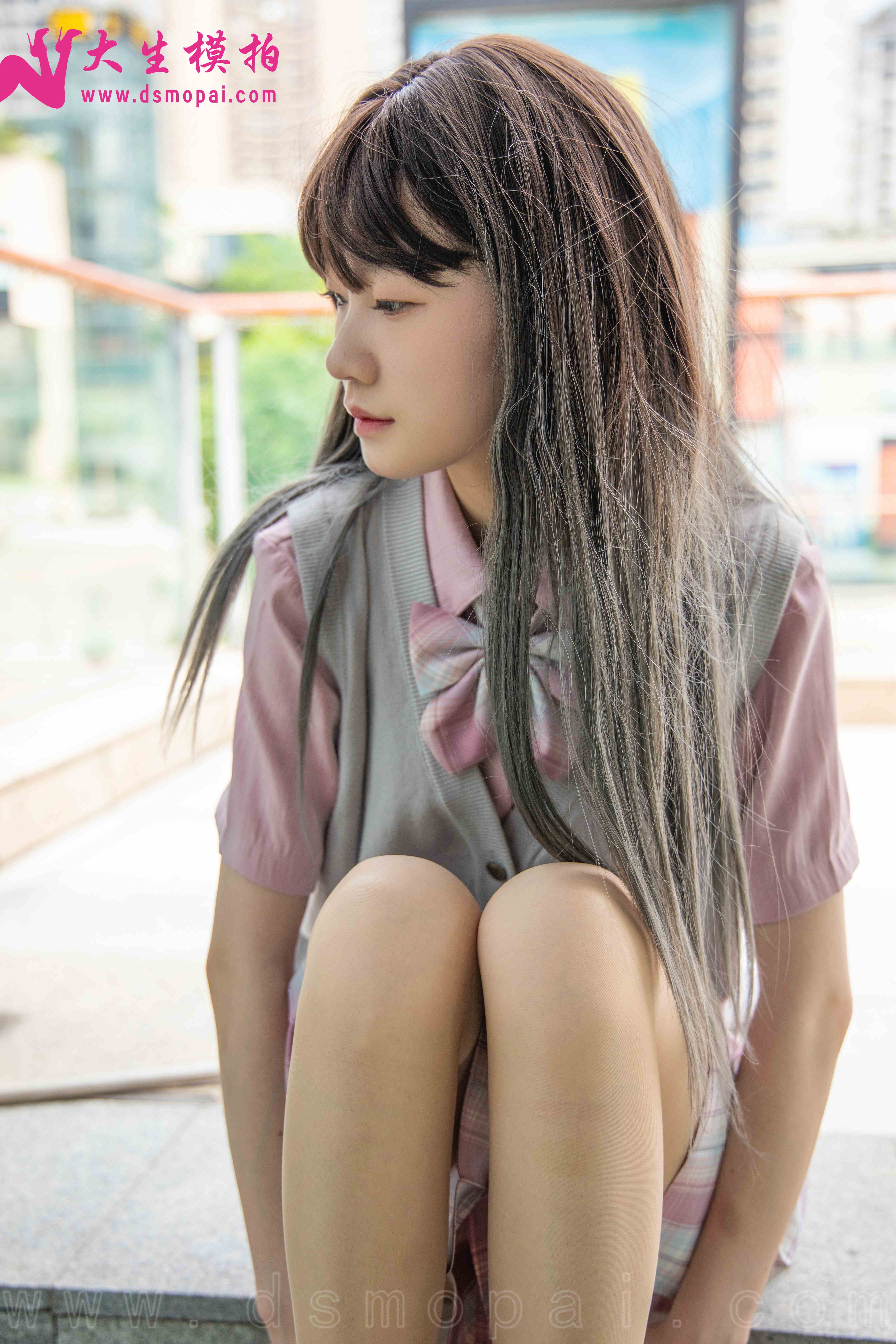 China Beauty Legs and feet 937