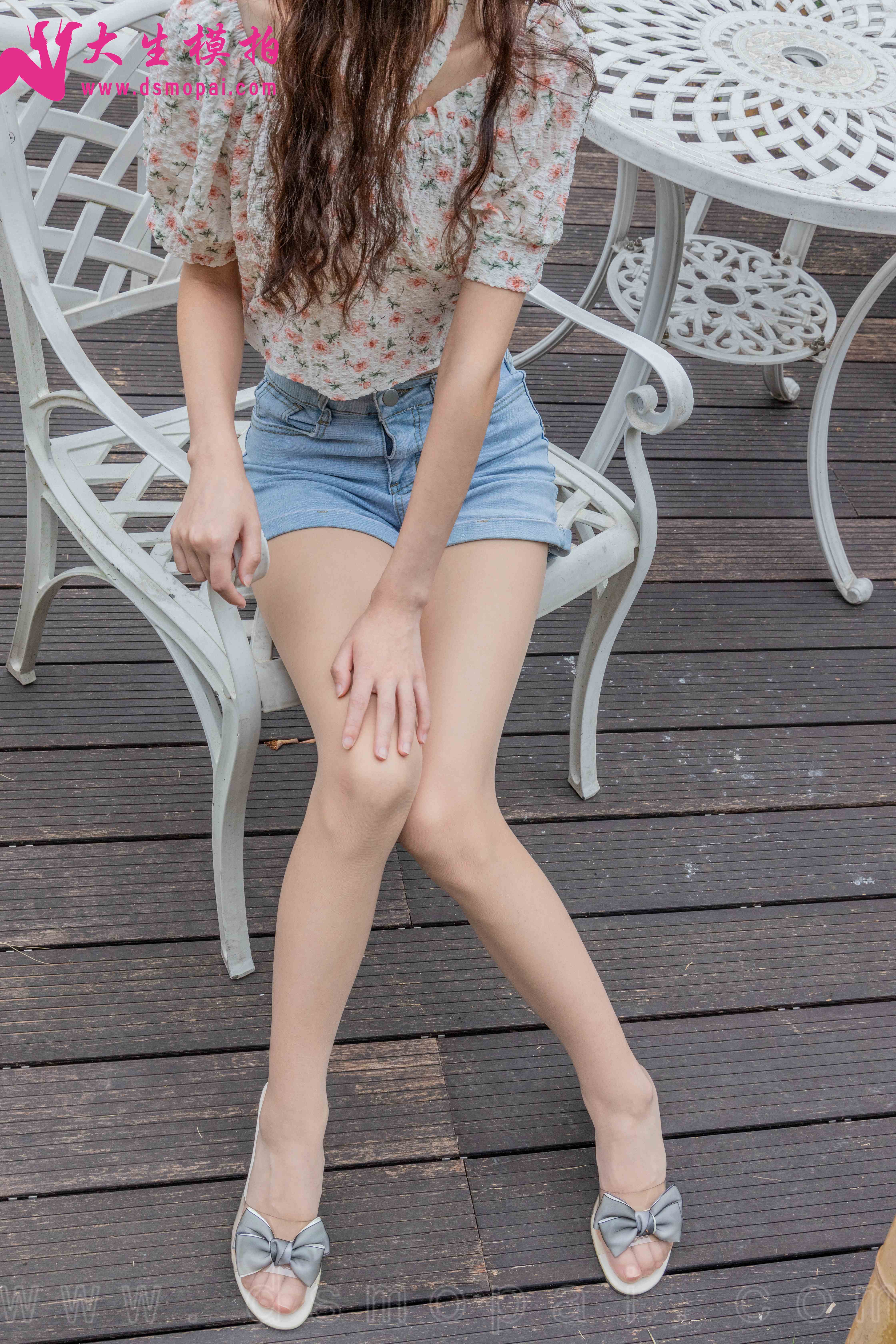 China Beauty Legs and feet 940