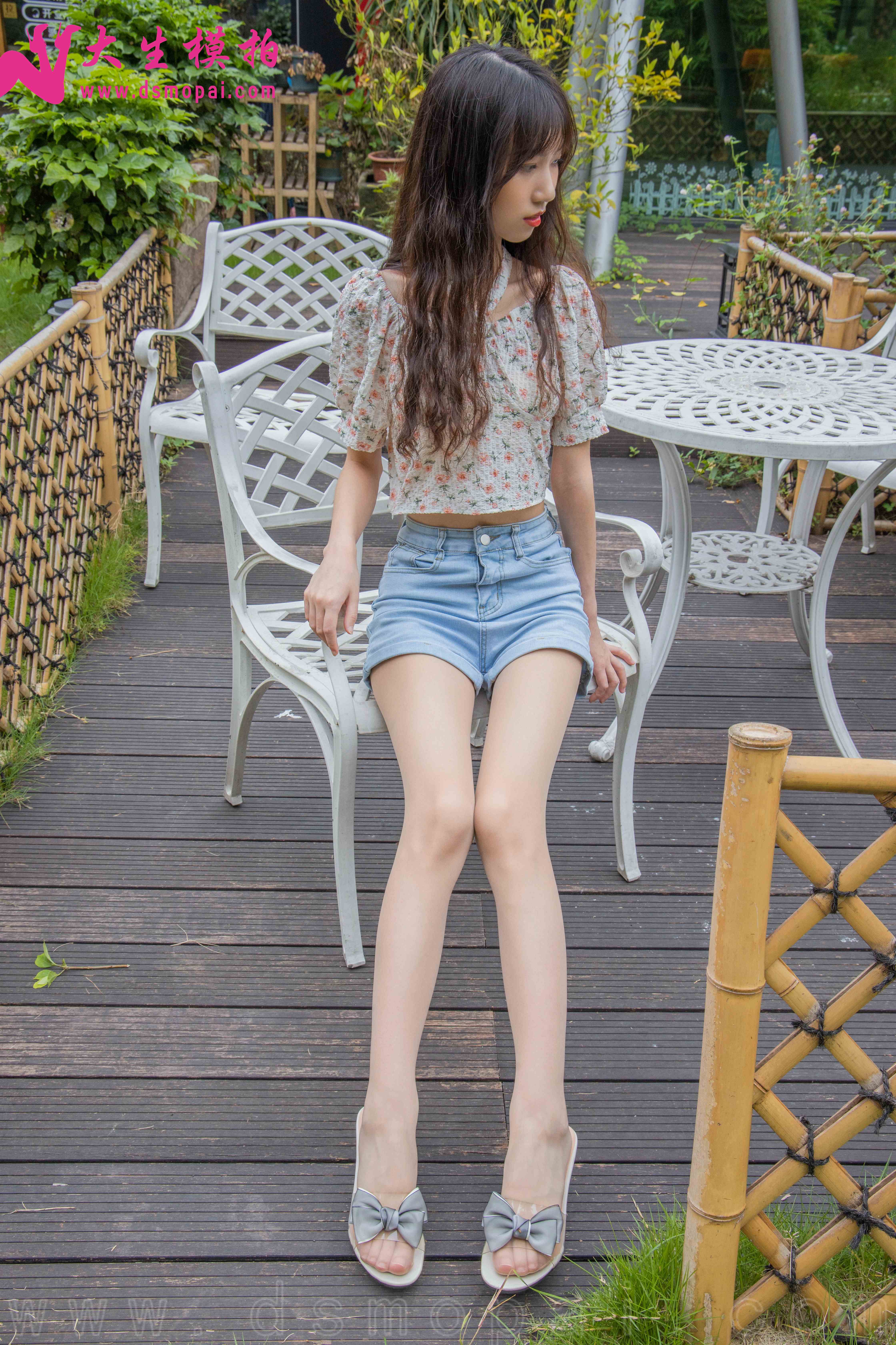 China Beauty Legs and feet 940