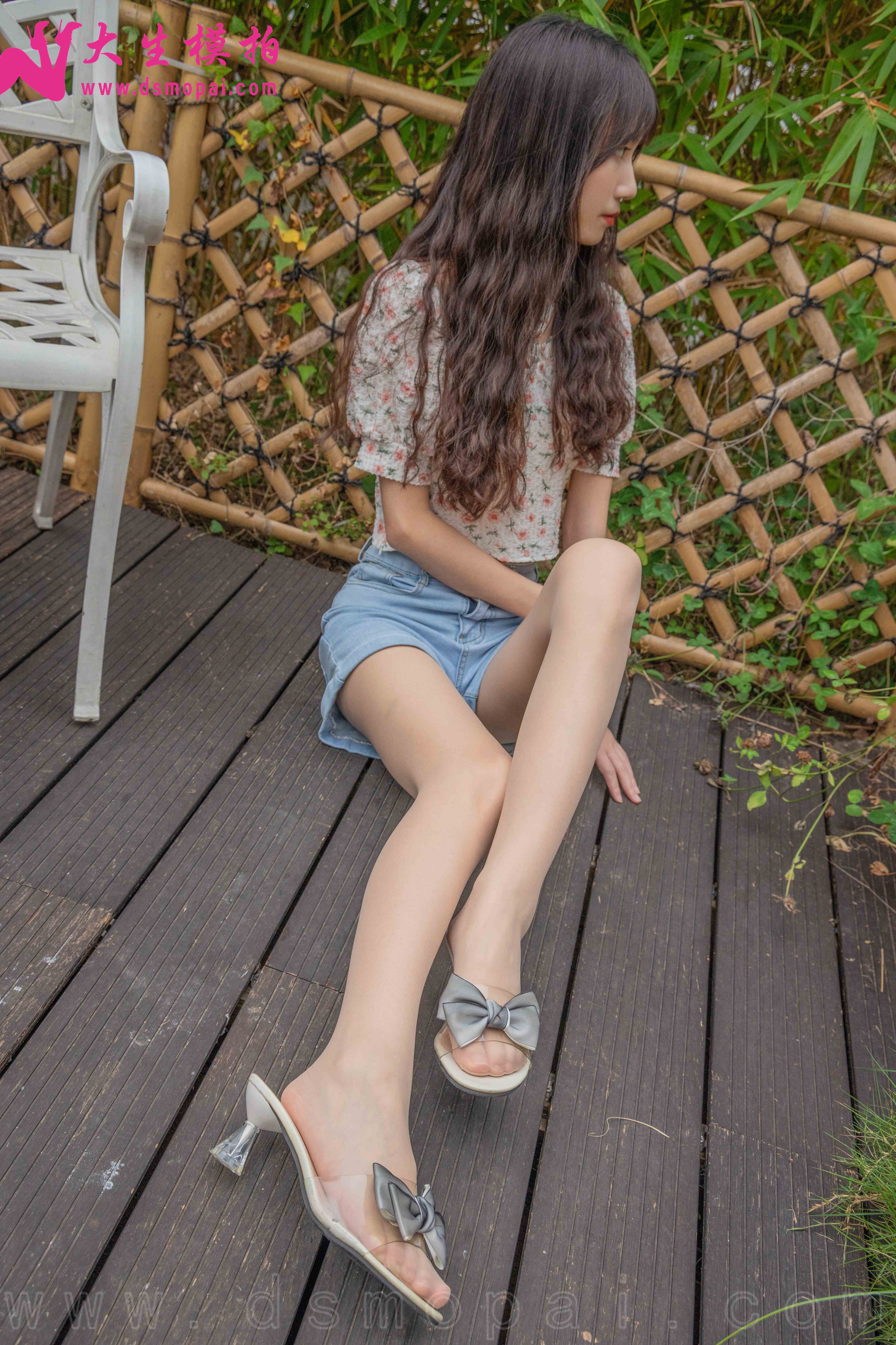 China Beauty Legs and feet 940