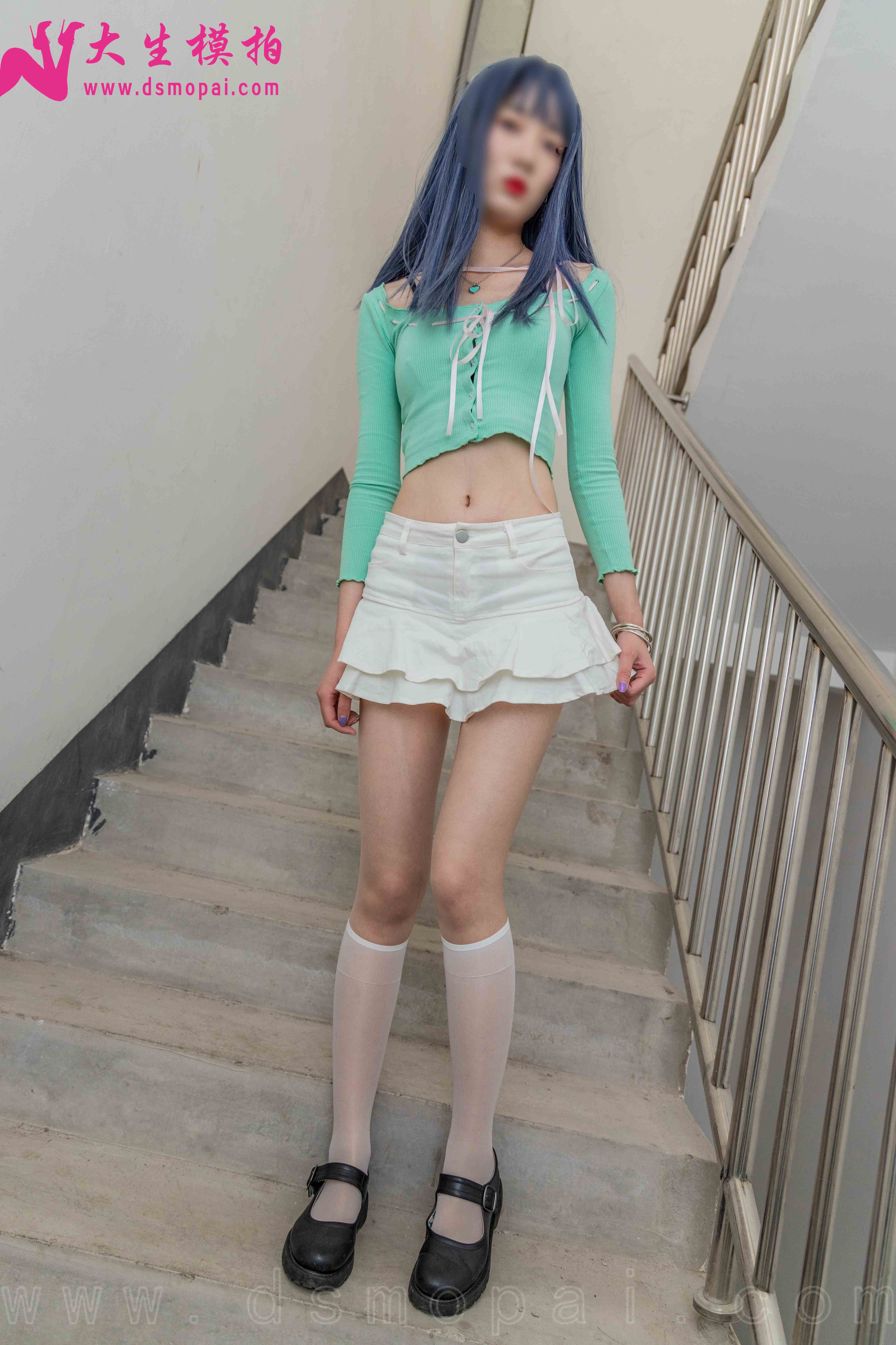 China Beauty Legs and feet 941