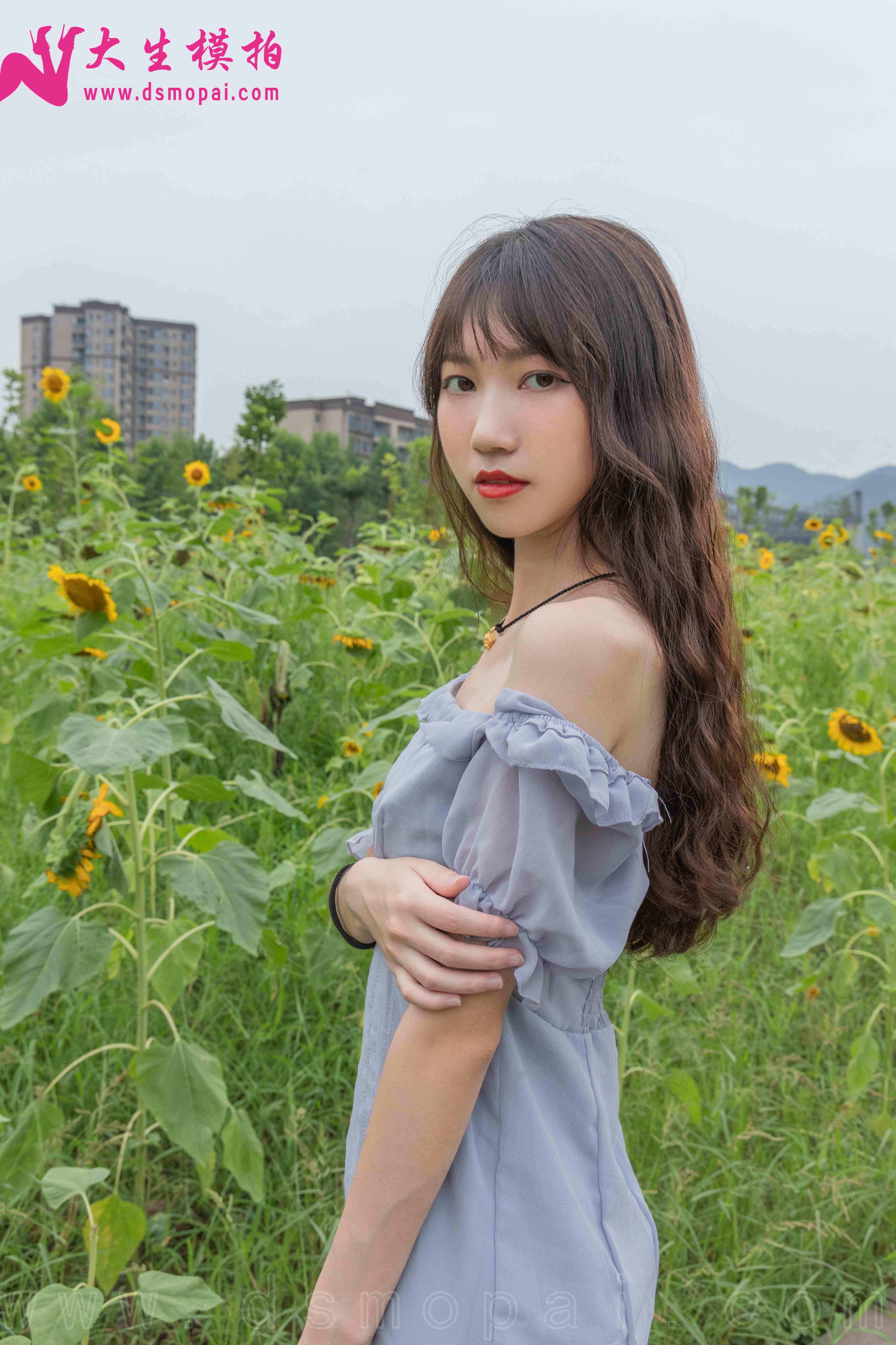 China Beauty Legs and feet 942