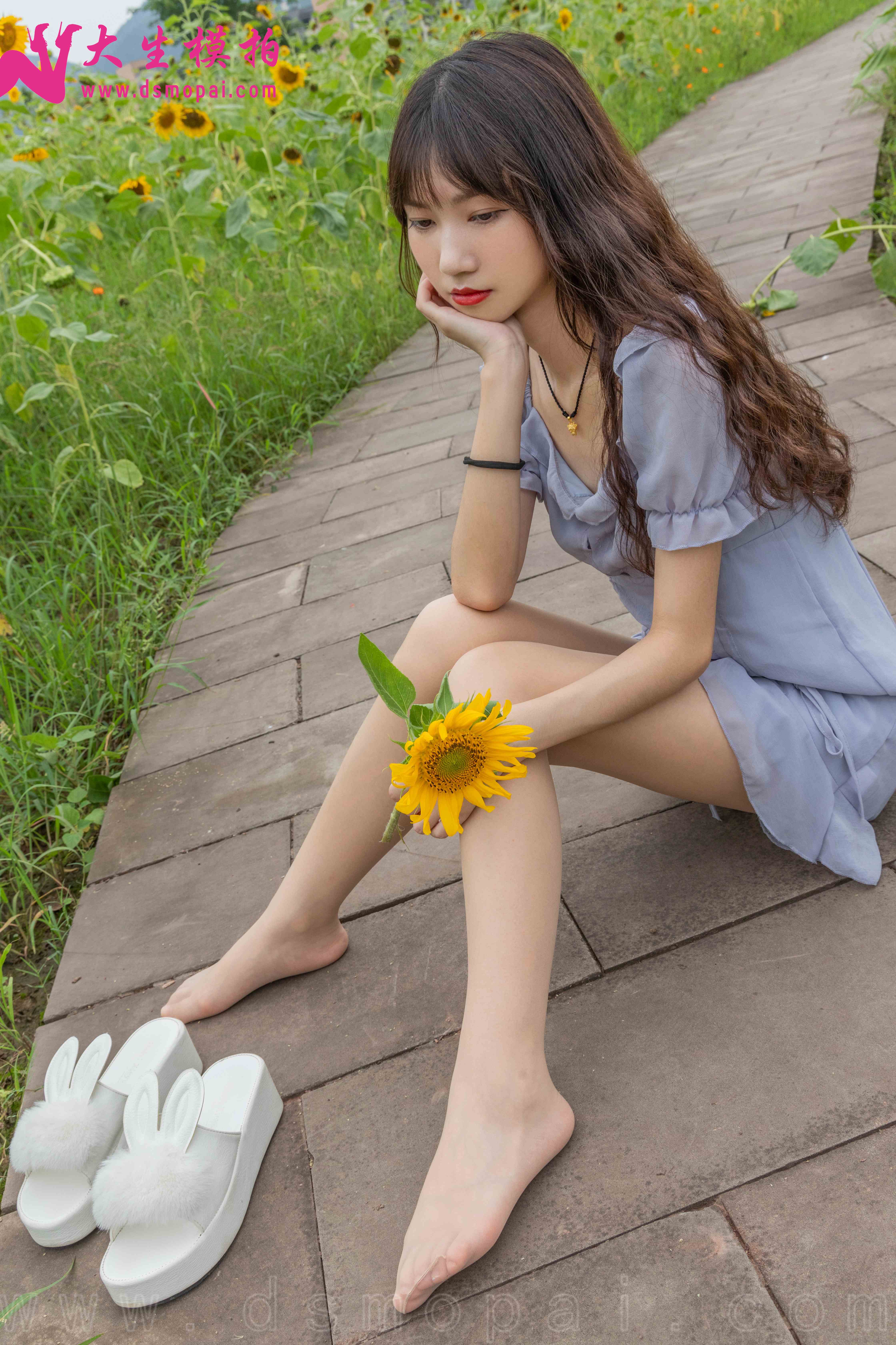 China Beauty Legs and feet 942