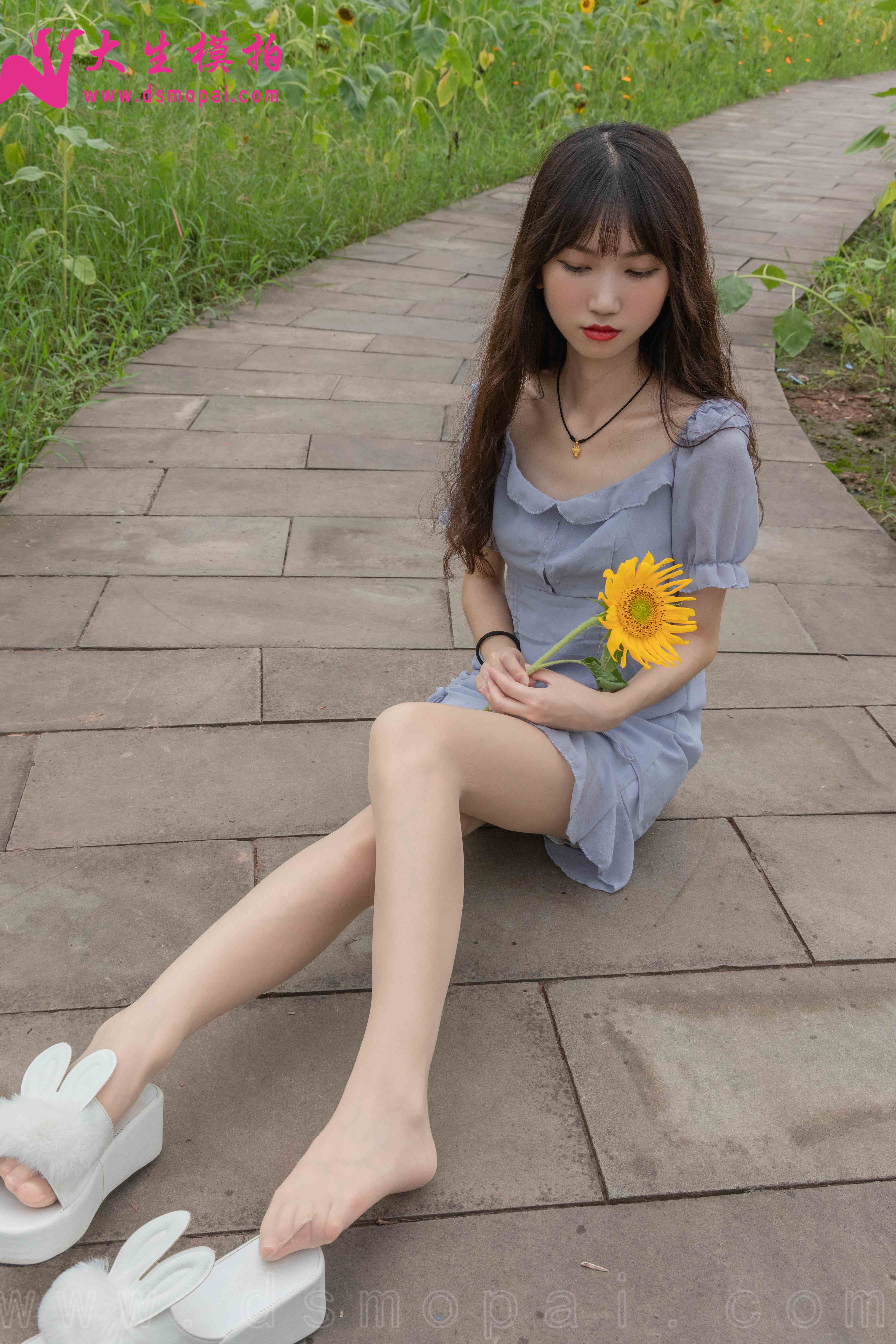 China Beauty Legs and feet 942