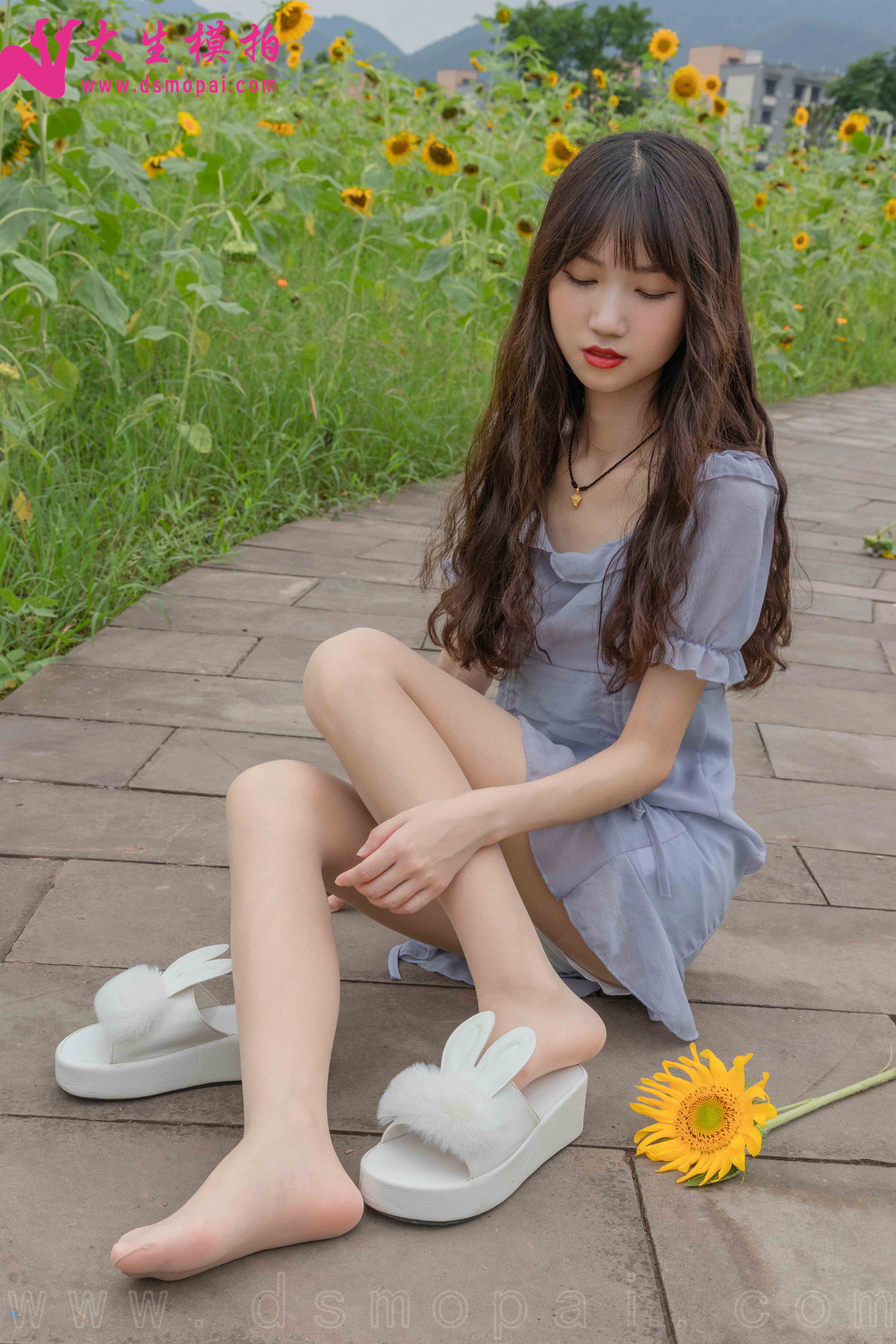 China Beauty Legs and feet 942