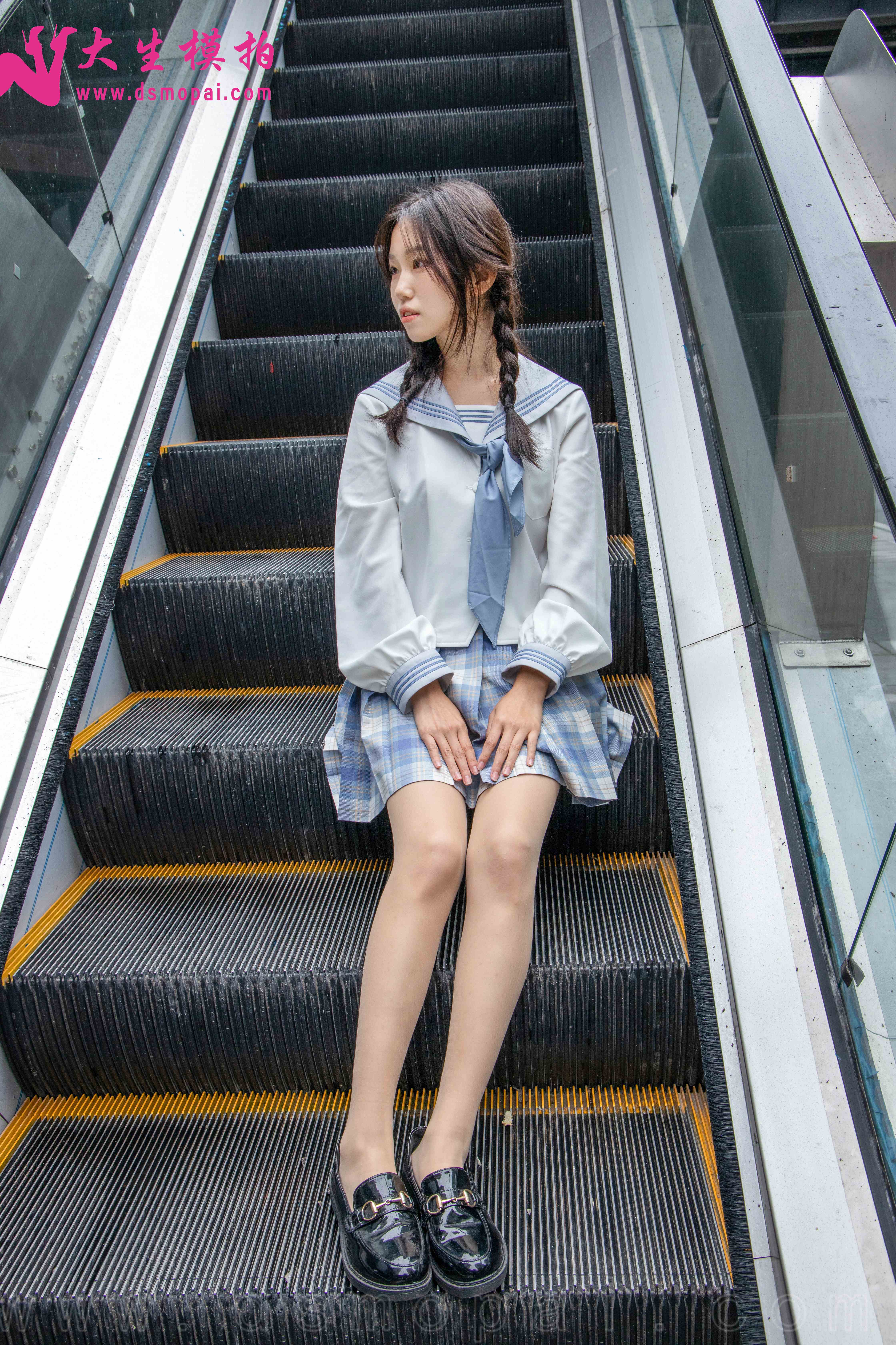 China Beauty Legs and feet 947