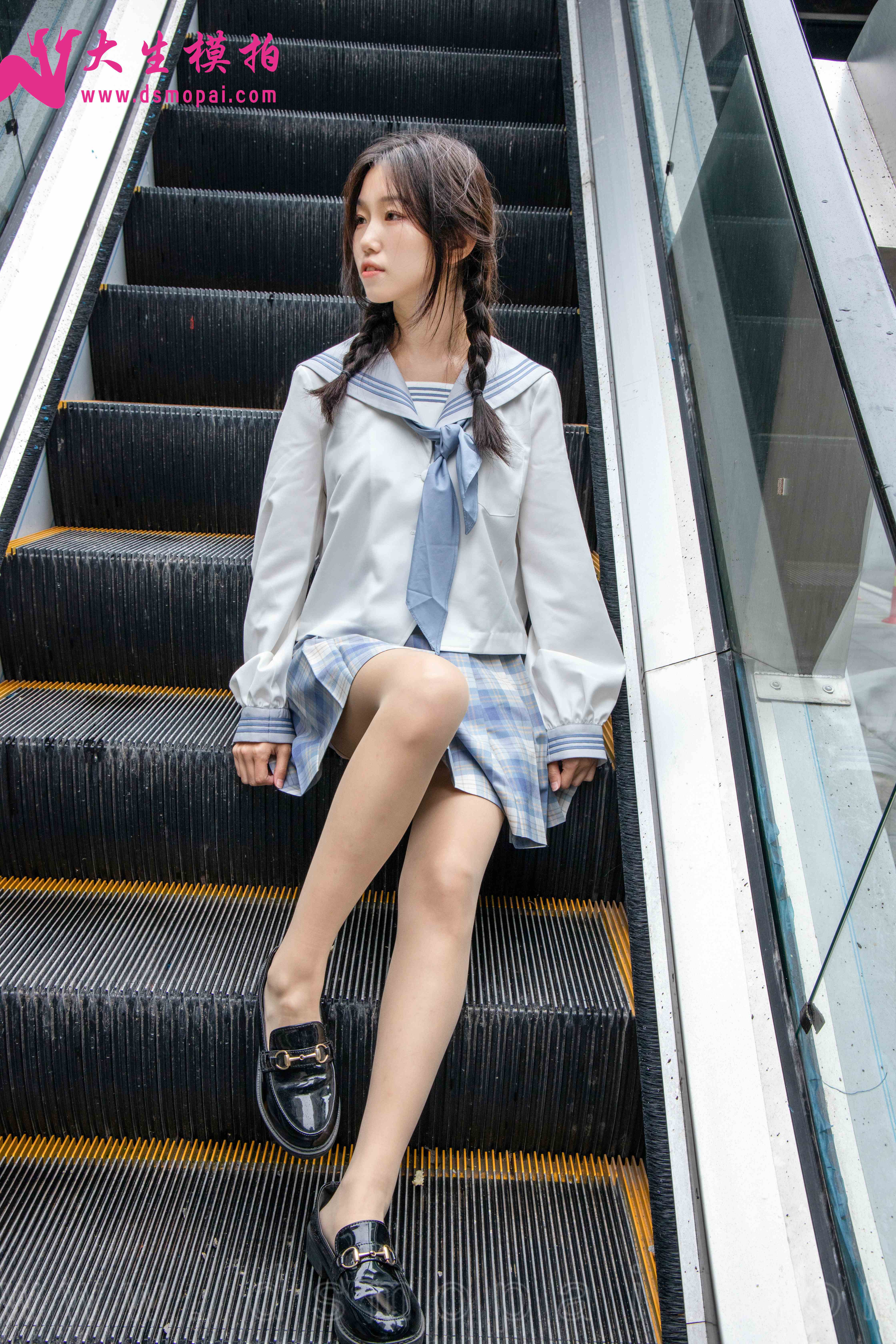 China Beauty Legs and feet 947