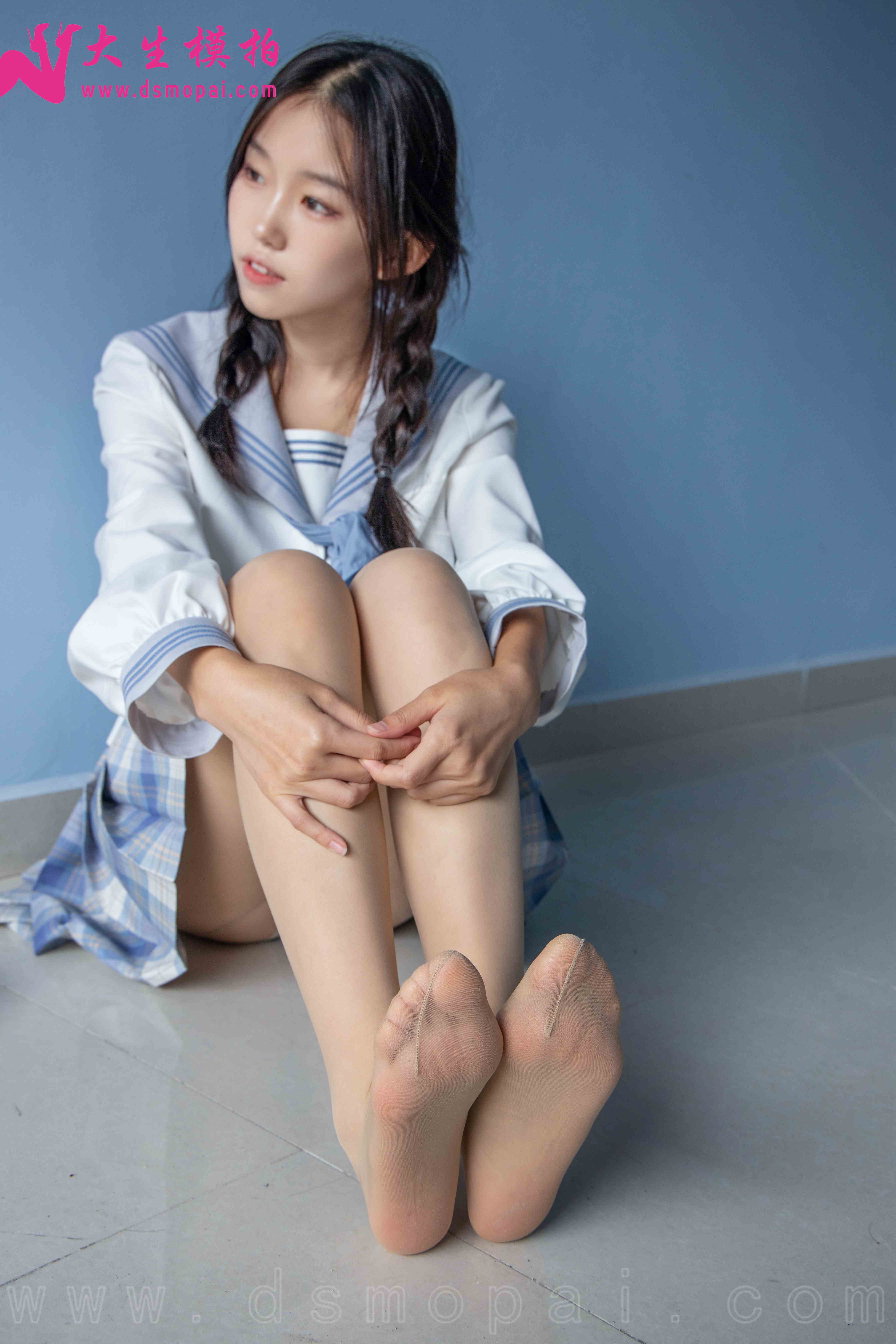 China Beauty Legs and feet 947
