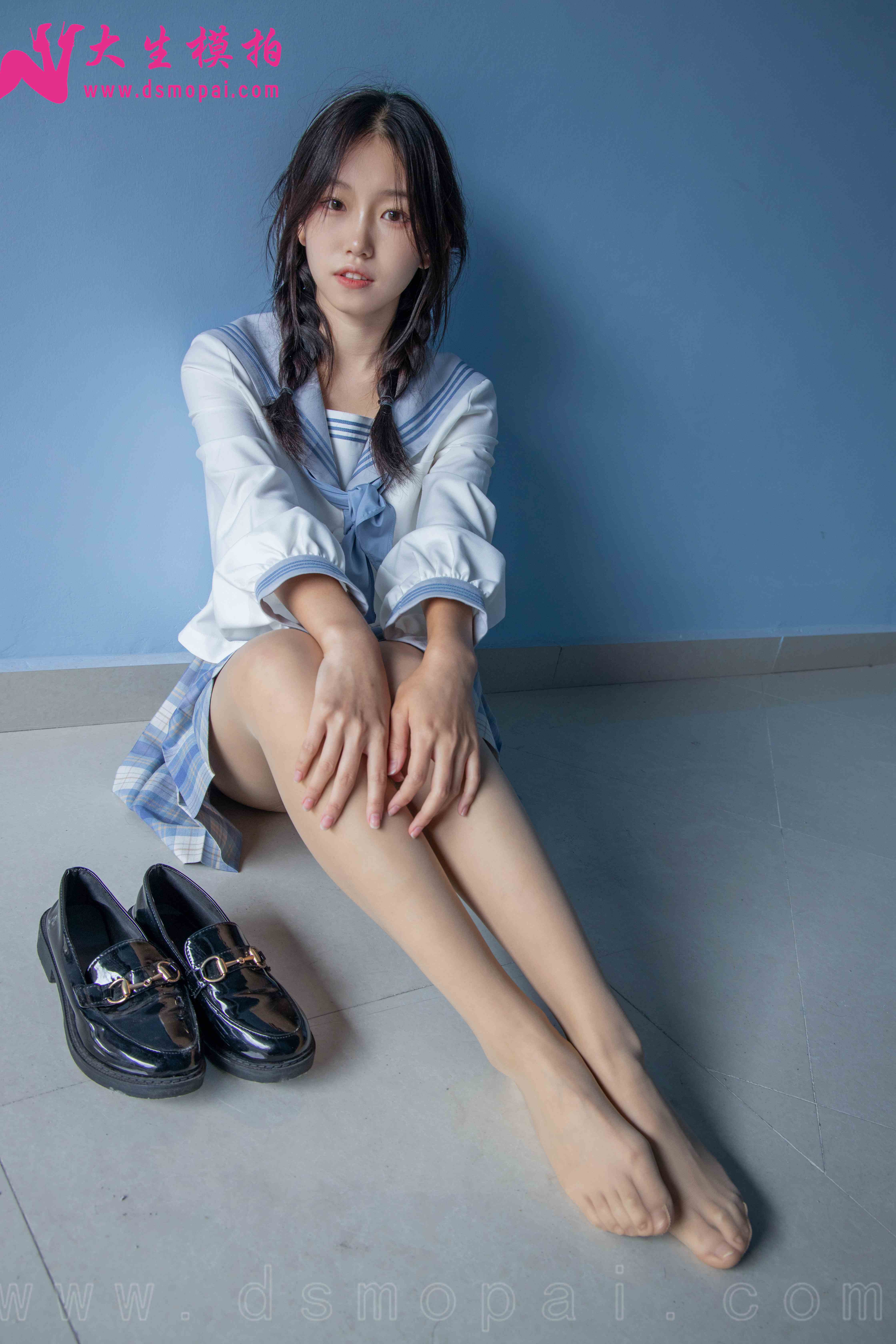 China Beauty Legs and feet 947