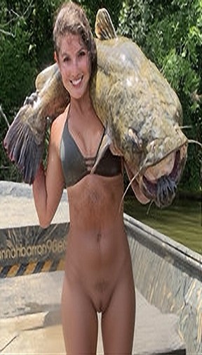 Hannah Barron Nude Fakes