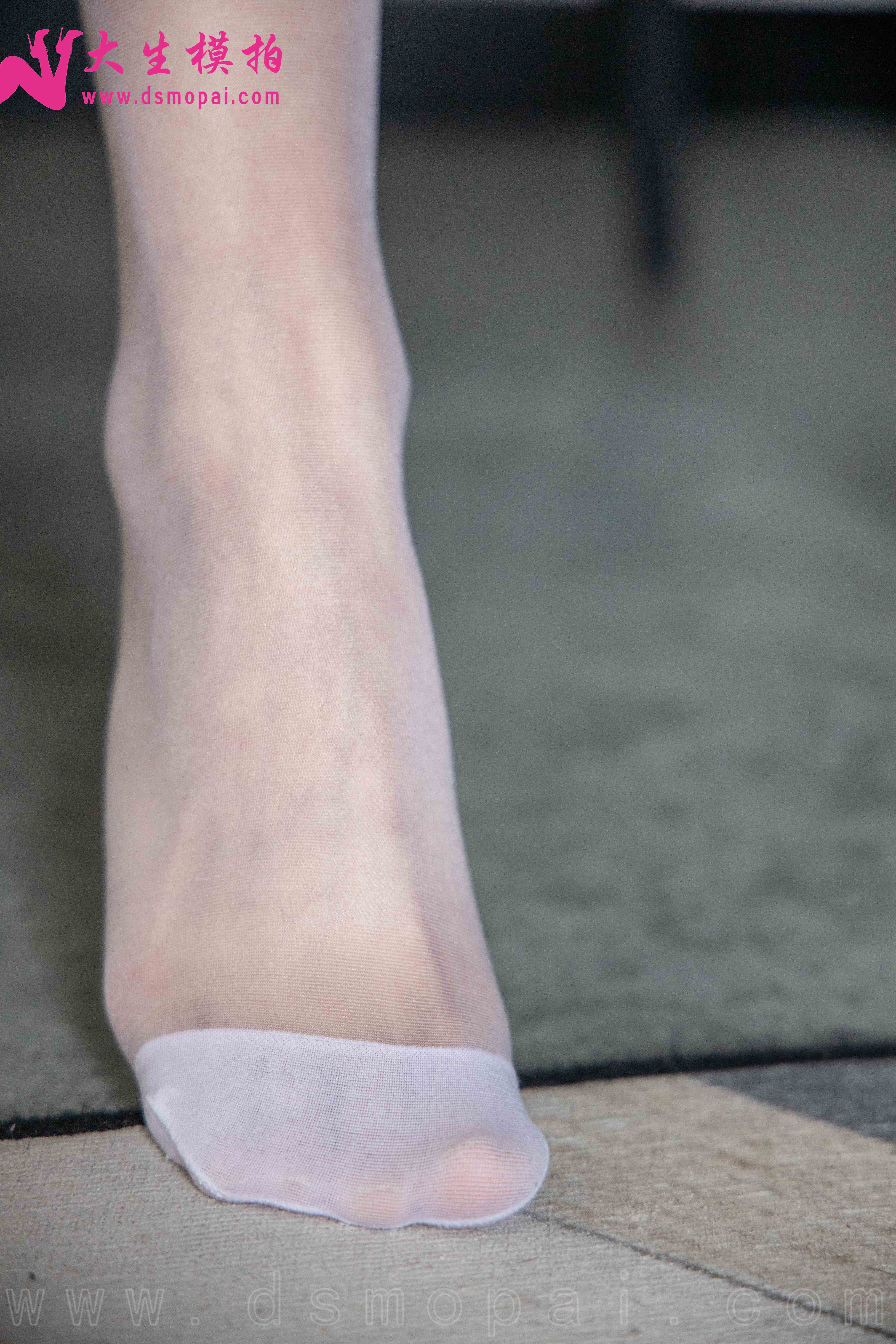 China Beauty Legs and feet 948