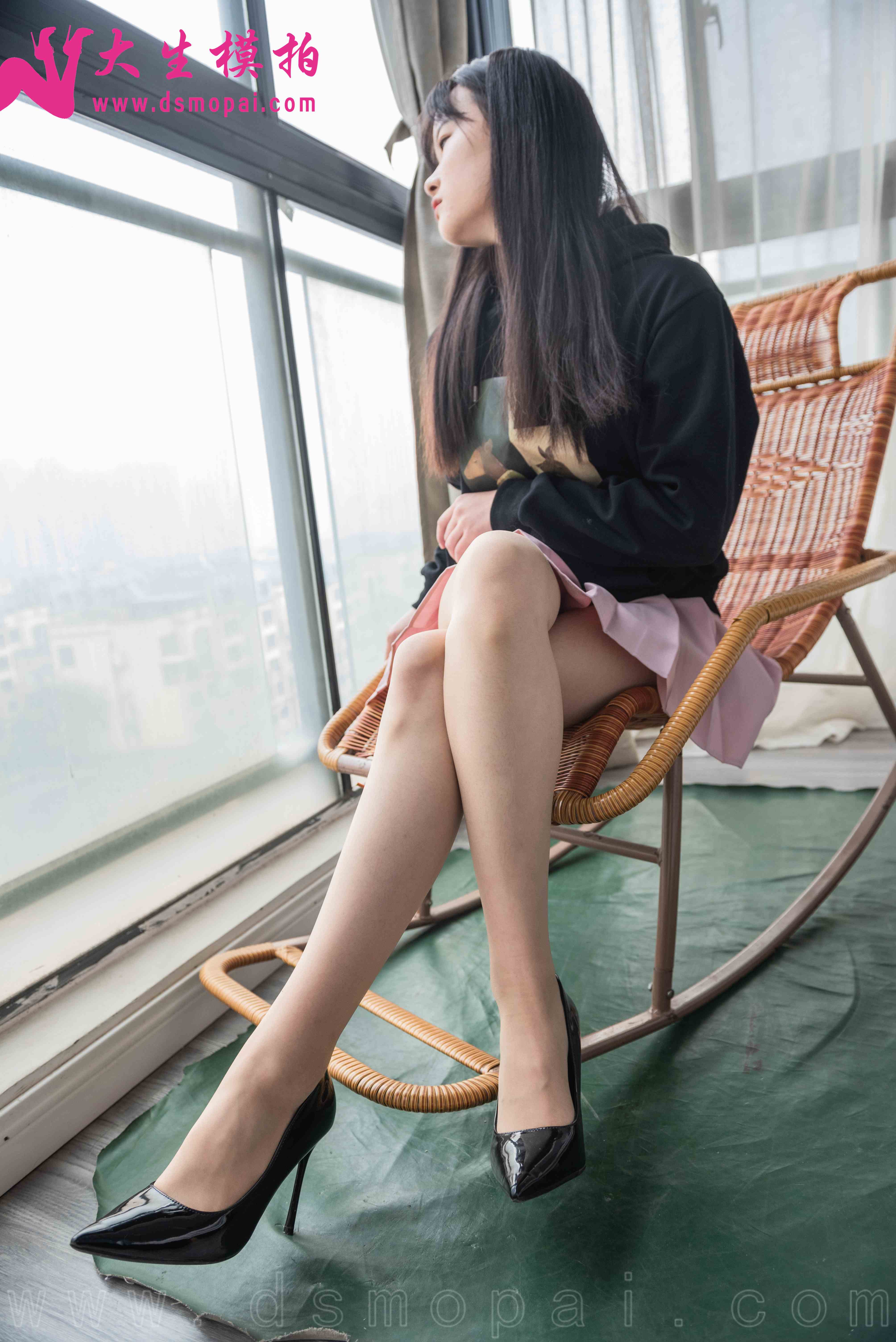 China Beauty Legs and feet 949