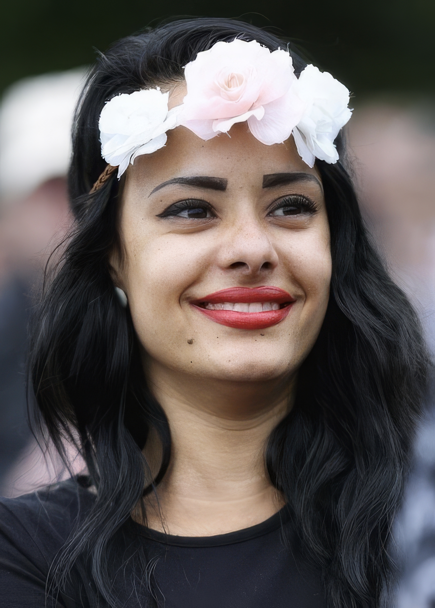 Sexy slut Camilla naked public