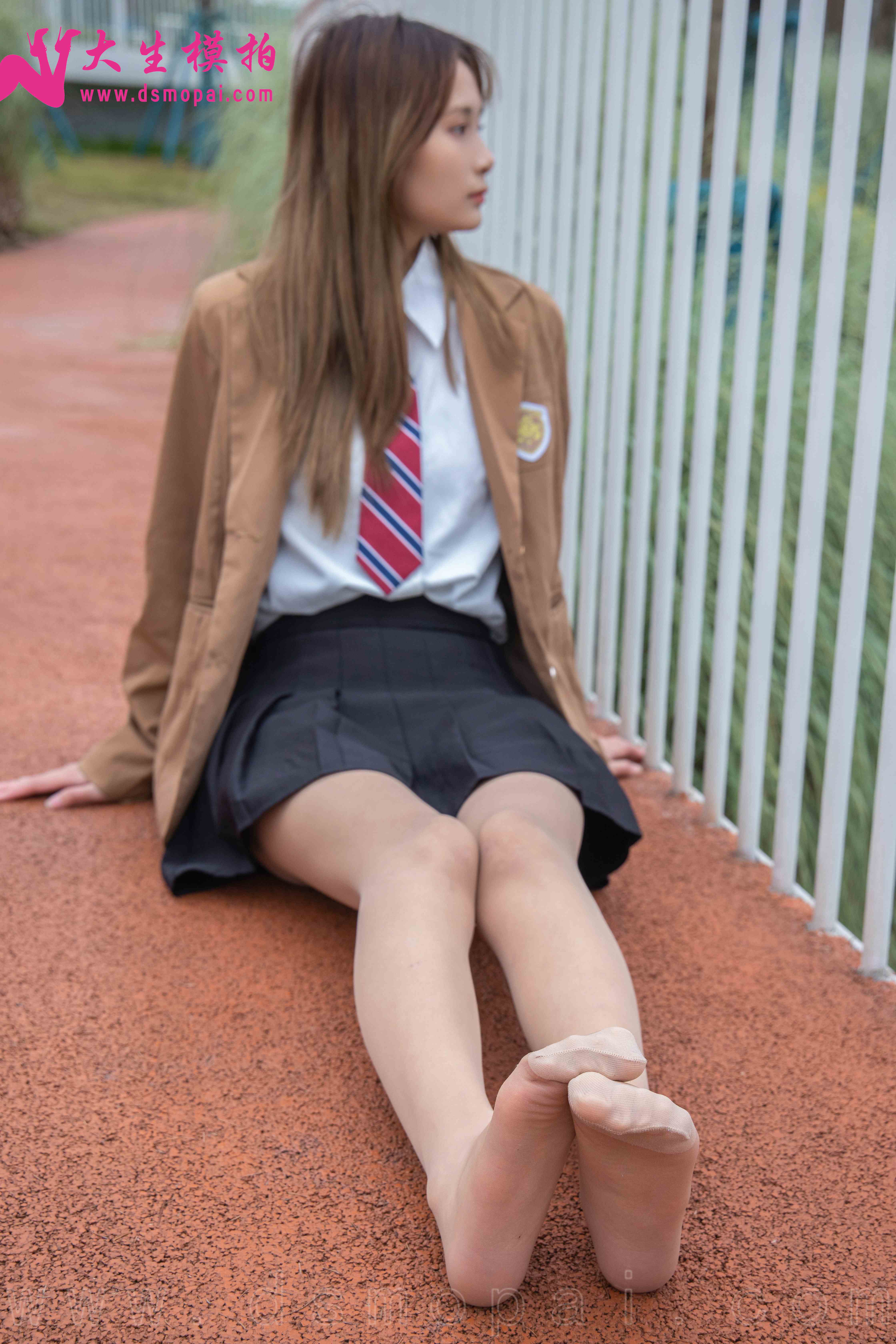 China Beauty Legs and feet 954