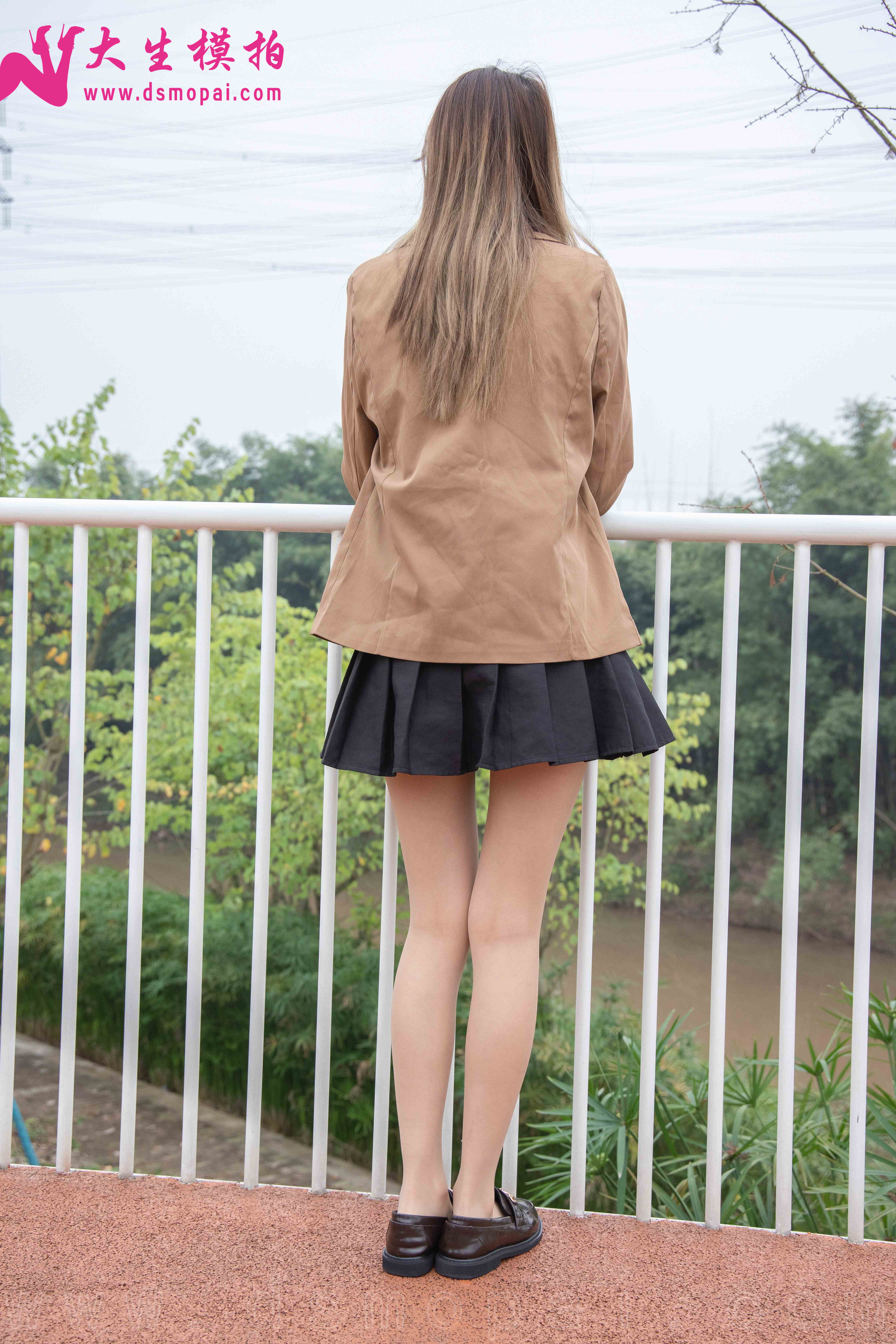 China Beauty Legs and feet 954