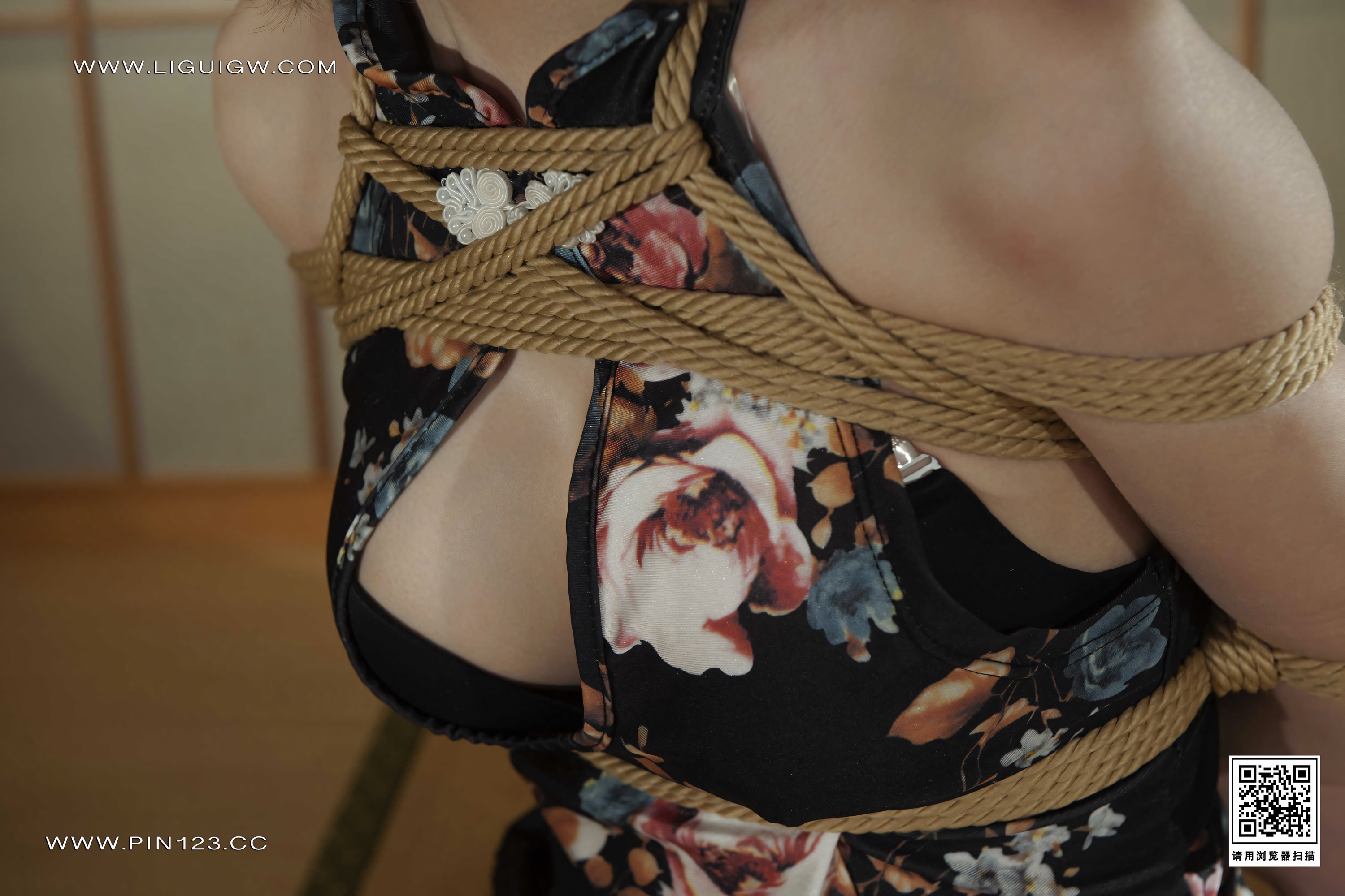 Chinese lady bondage 572