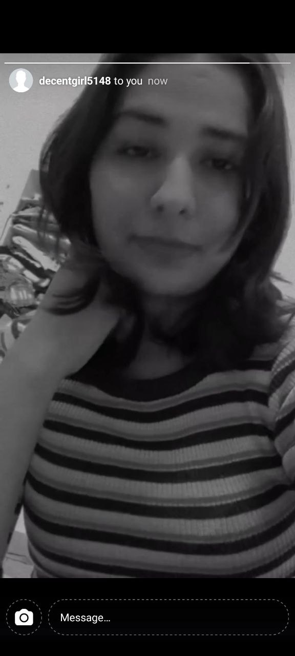 Horny indian slut showing boobs