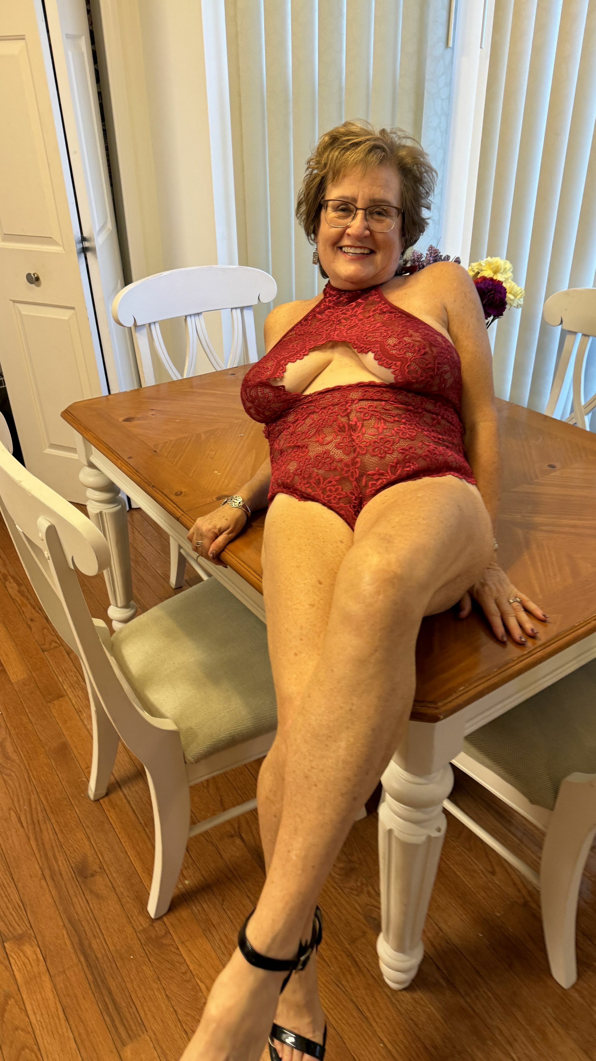 PICTURES GRANNY MATURE