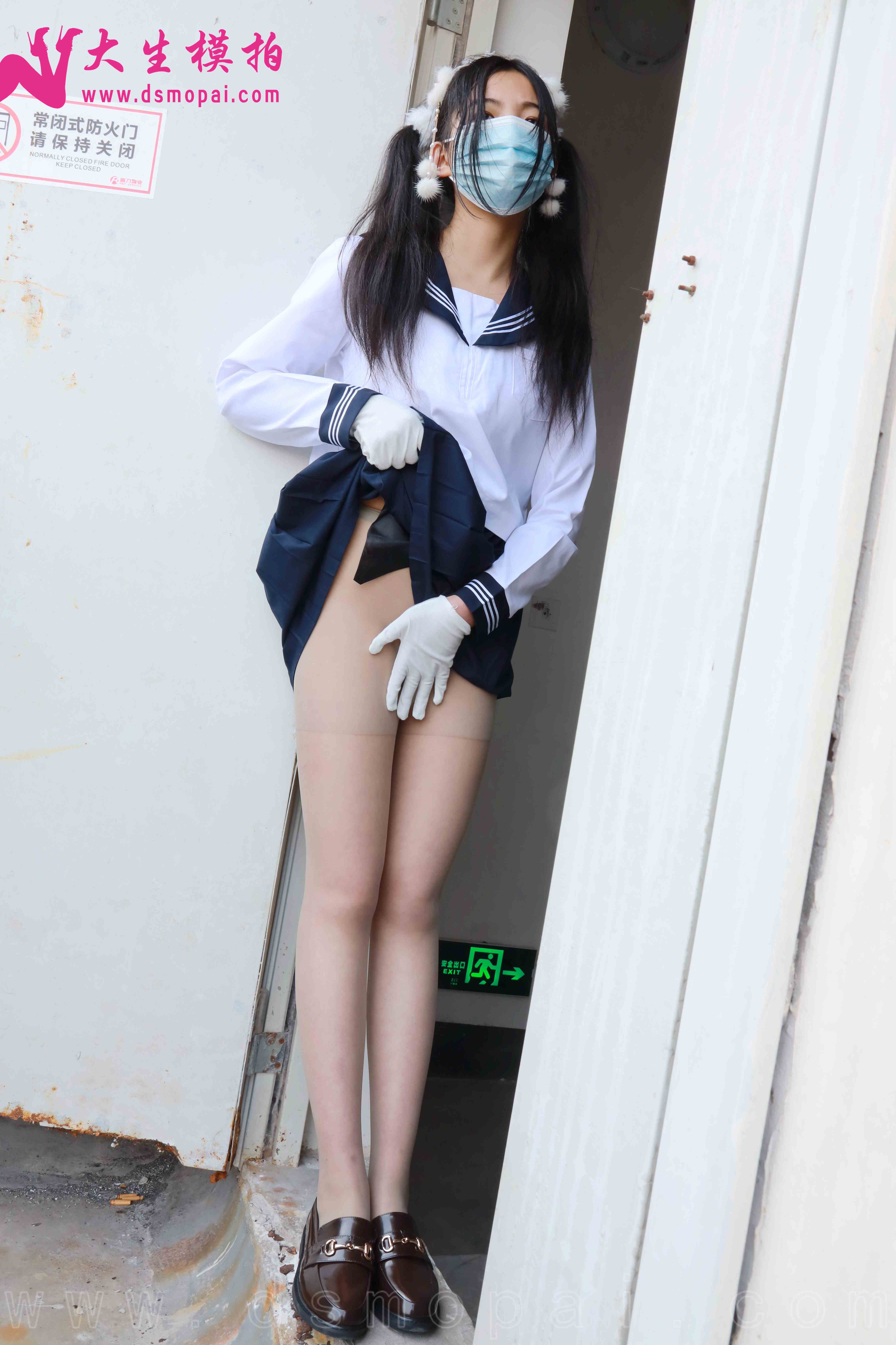 China Beauty Legs and feet 963