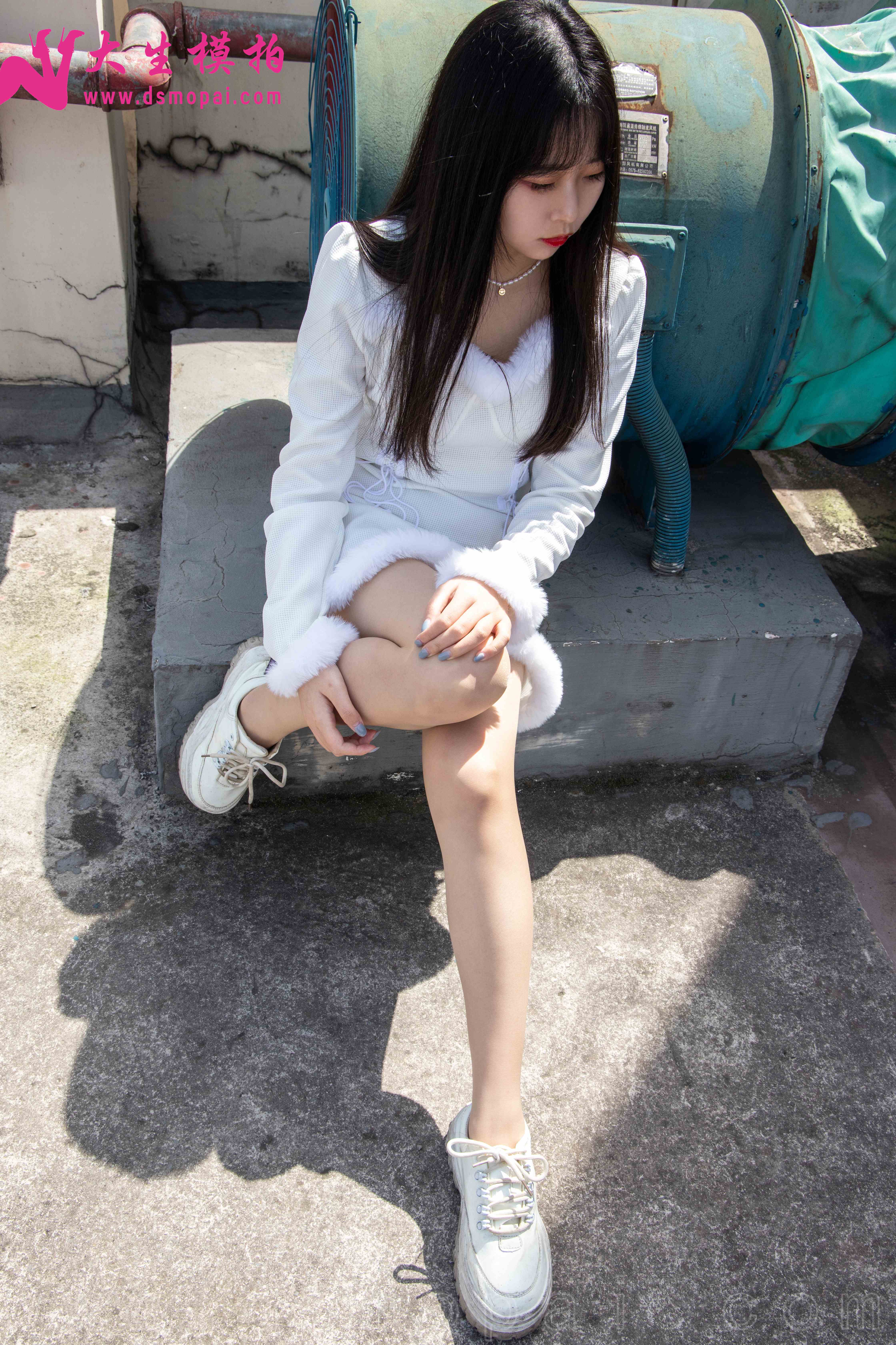 China Beauty Legs and feet 965