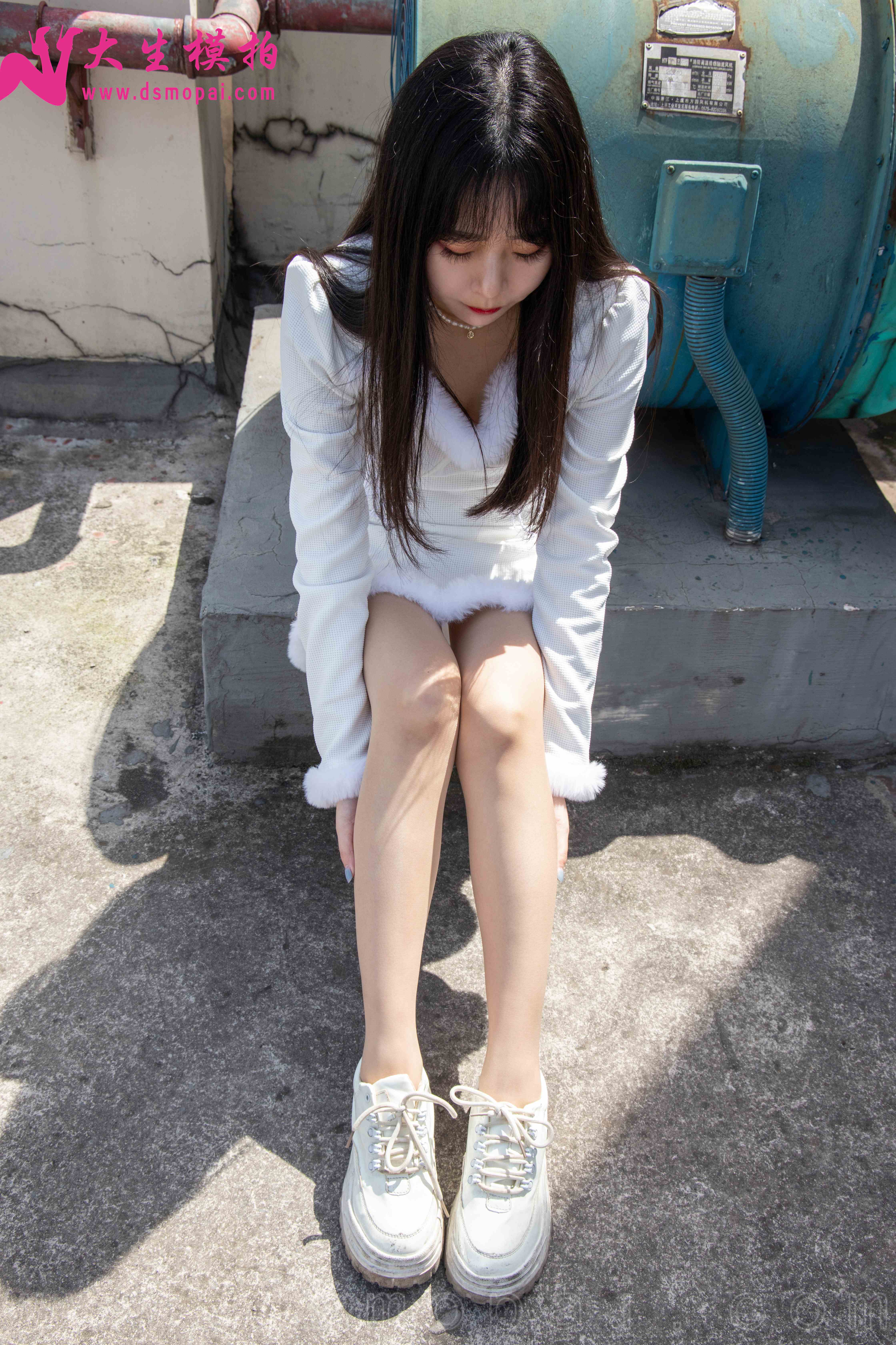 China Beauty Legs and feet 965