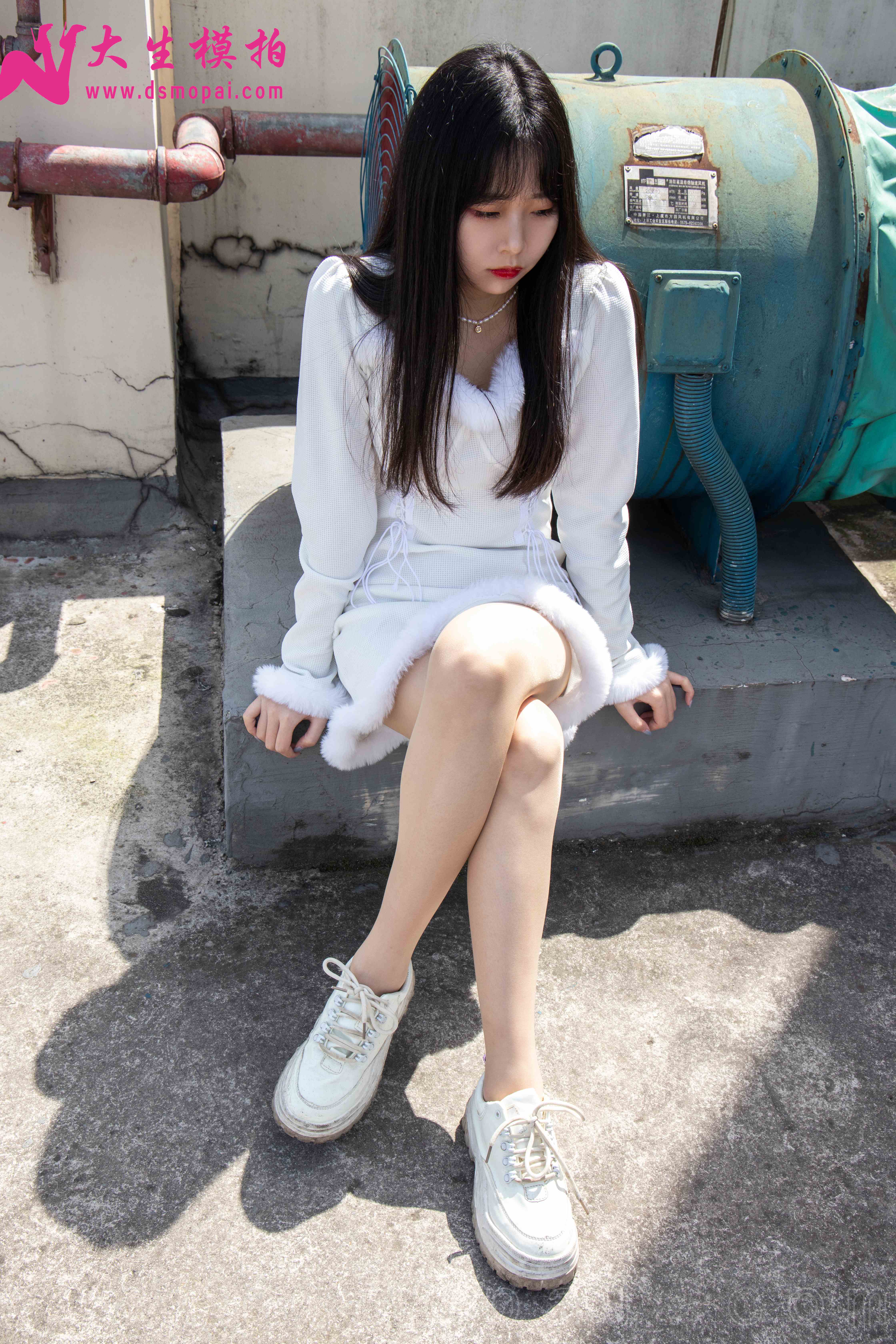 China Beauty Legs and feet 965