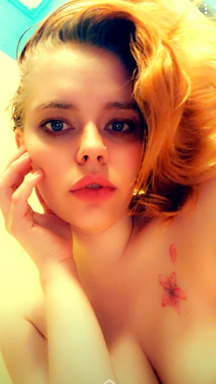 Candice Myrice Toledo Ohio naked slut nude exhibitionist