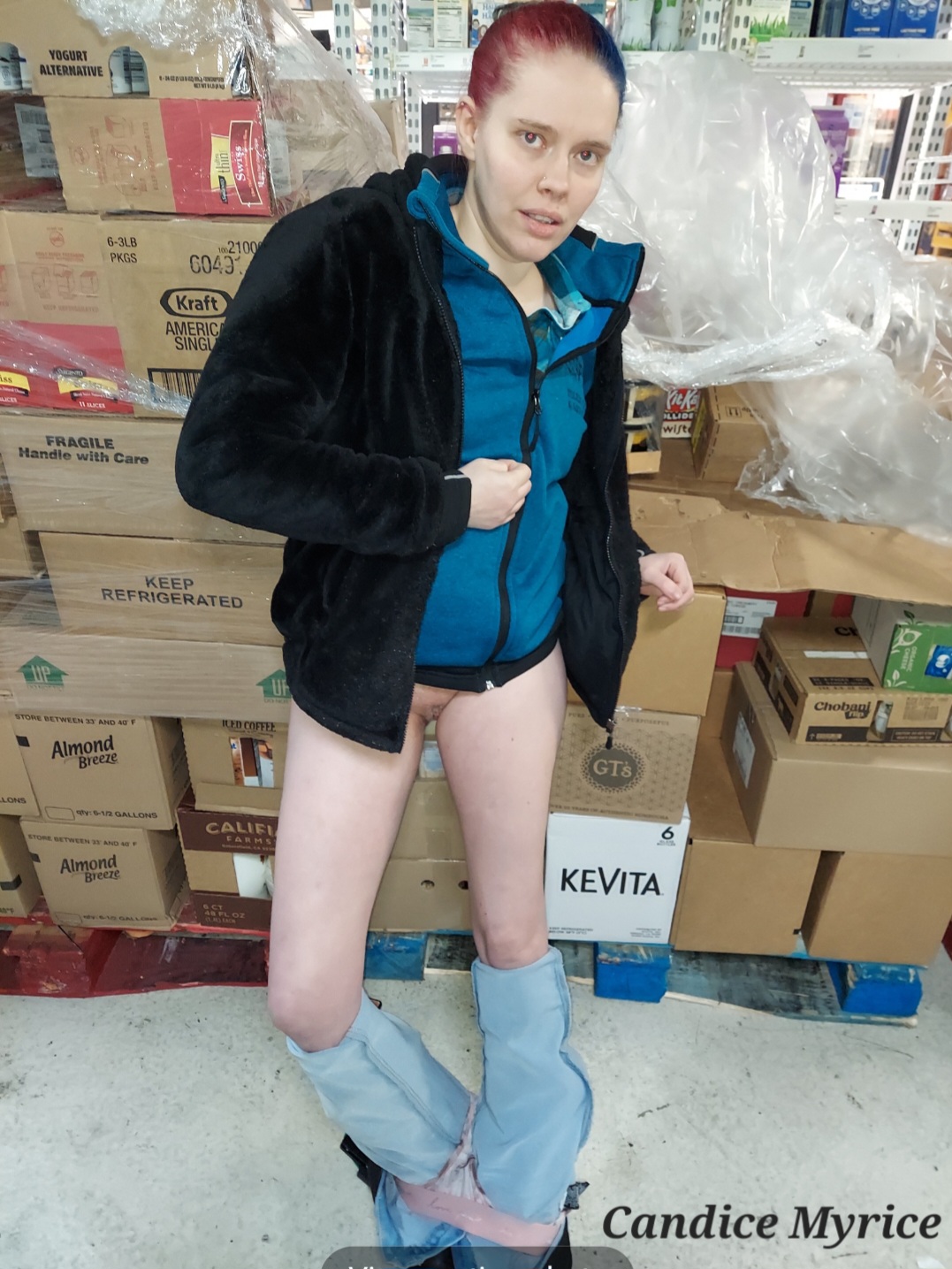 Candice Myrice Toledo Ohio naked slut nude exhibitionist