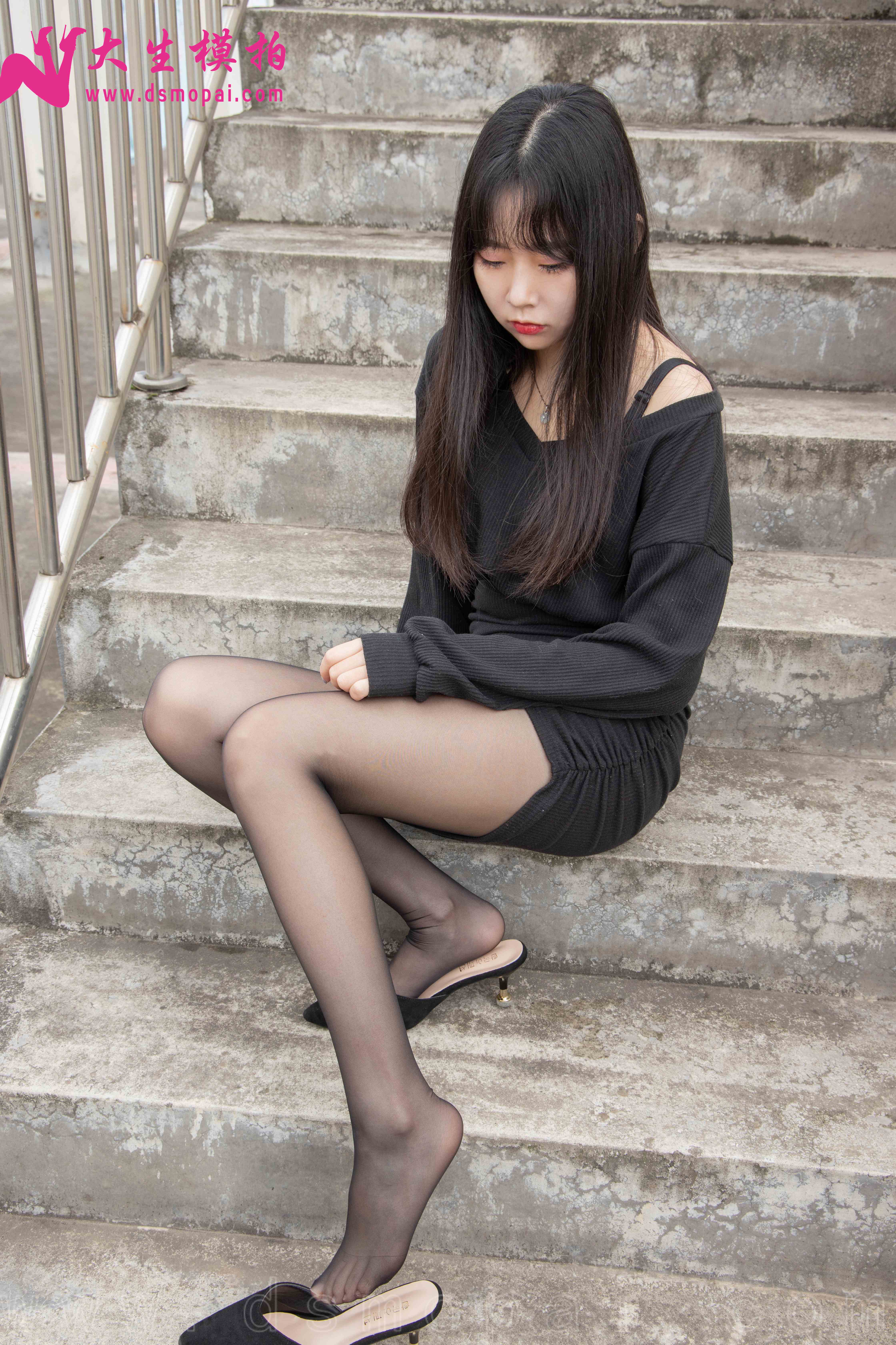 China Beauty Legs and feet 966