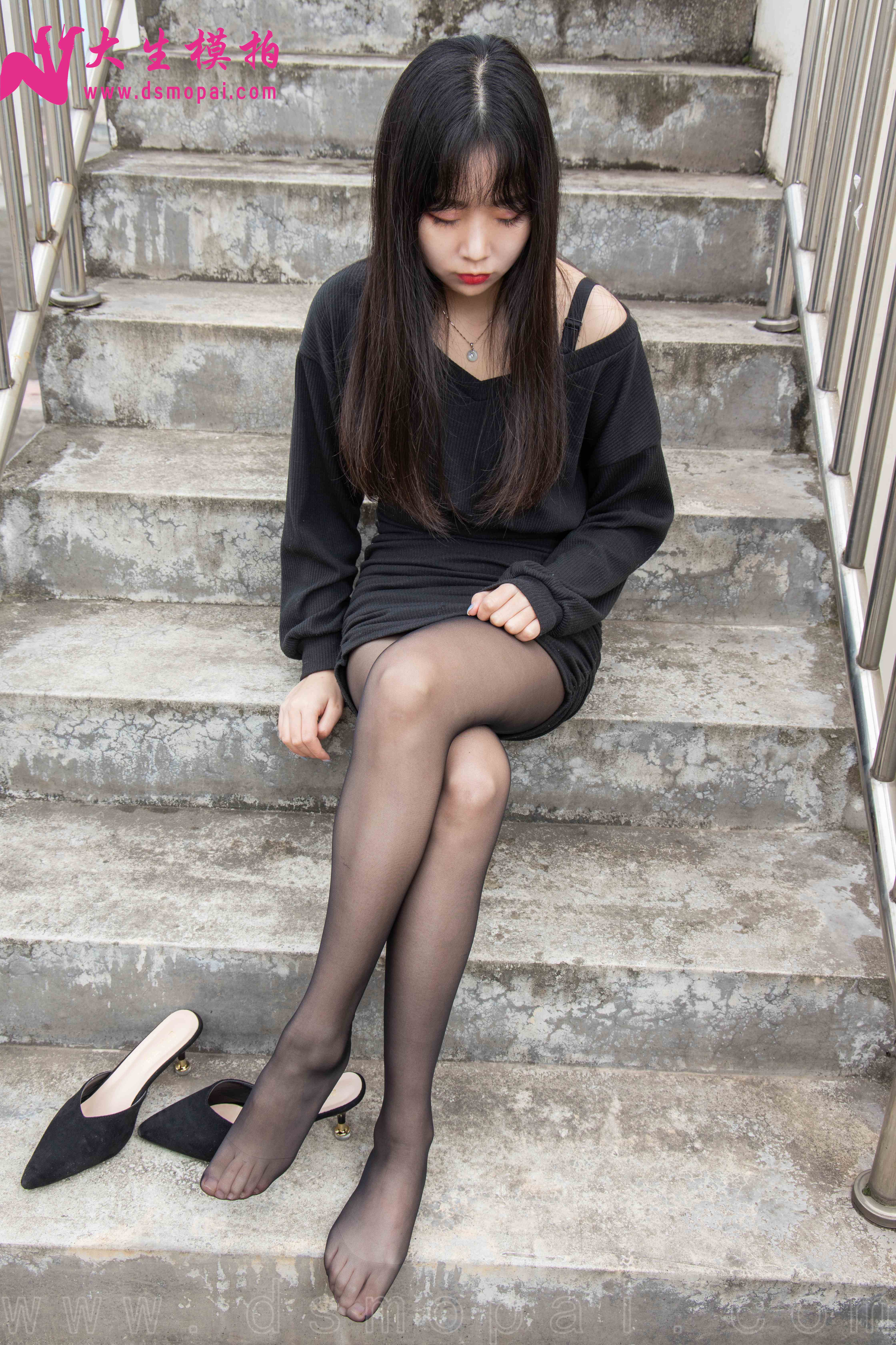 China Beauty Legs and feet 966