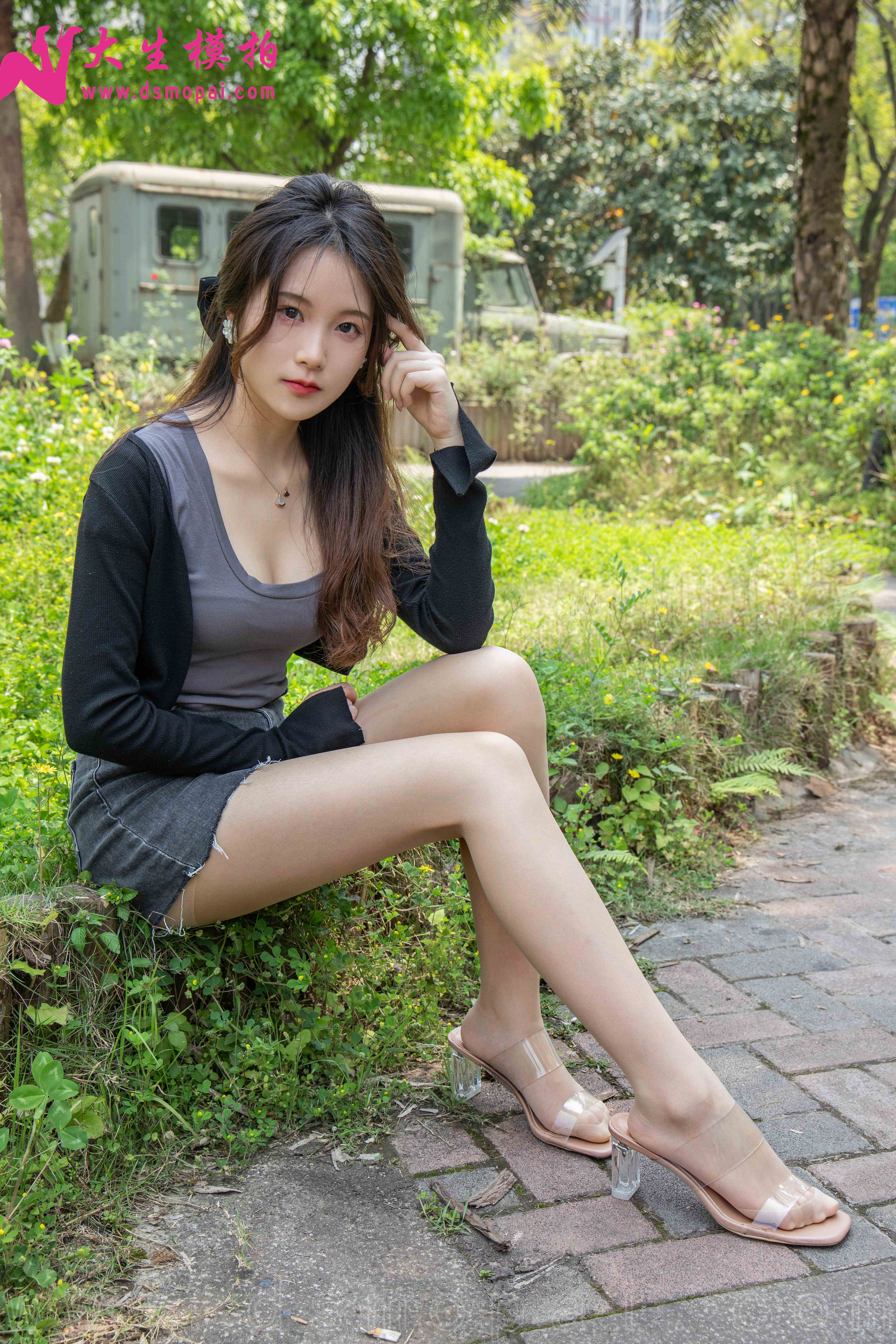 China Beauty Legs and feet 967