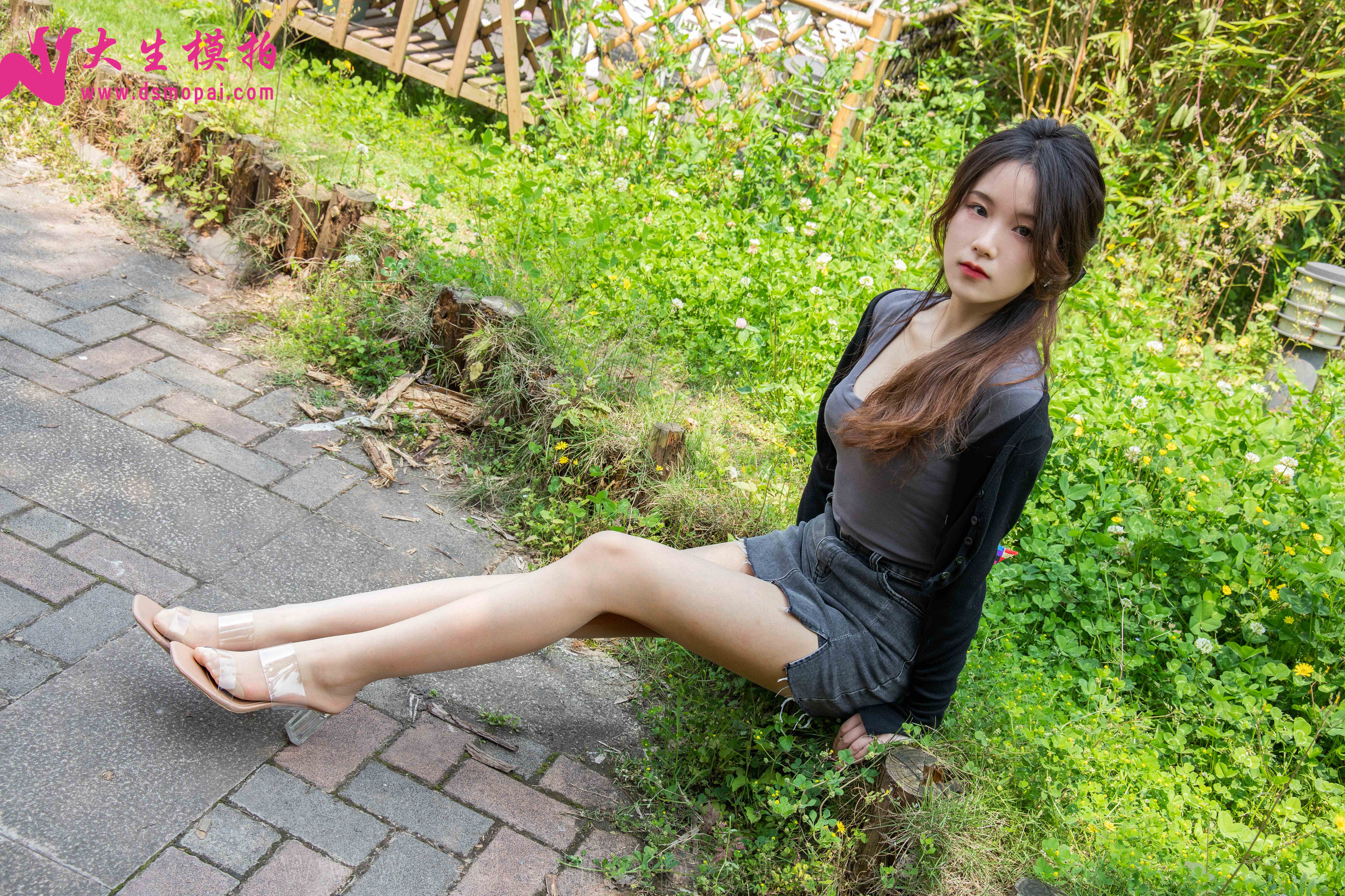 China Beauty Legs and feet 967