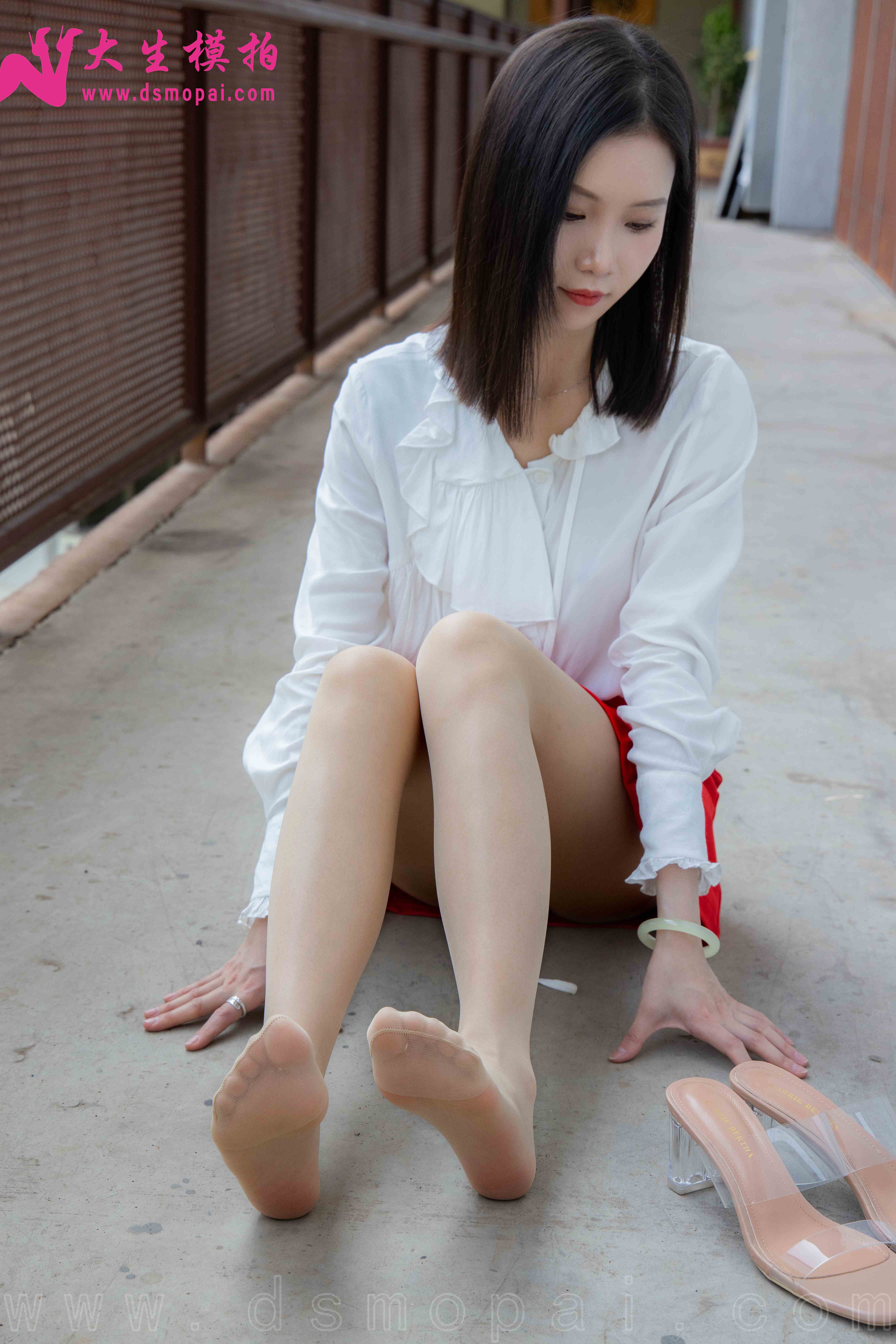 China Beauty Legs and feet 968