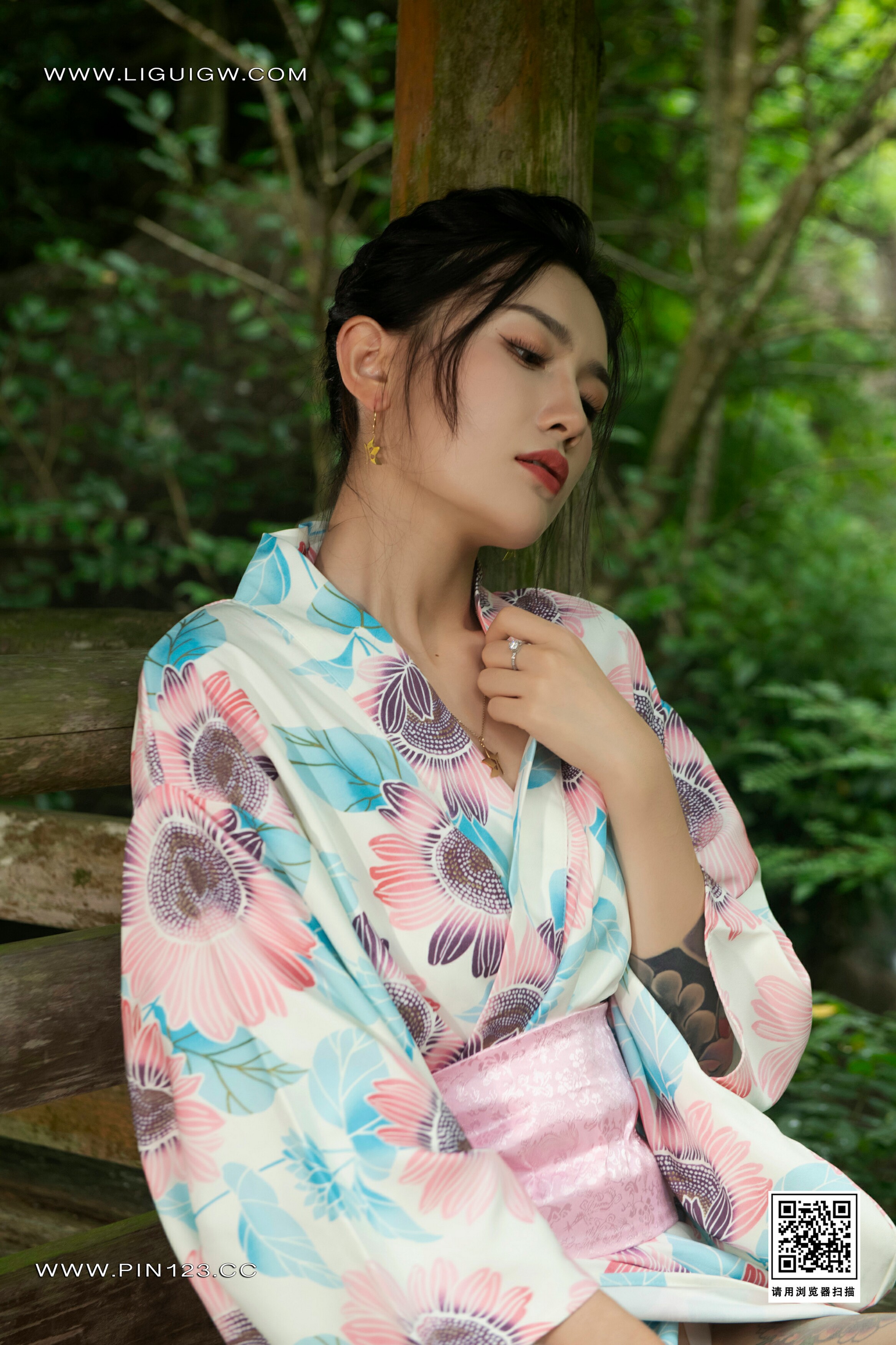 Chinese lady bondage 576