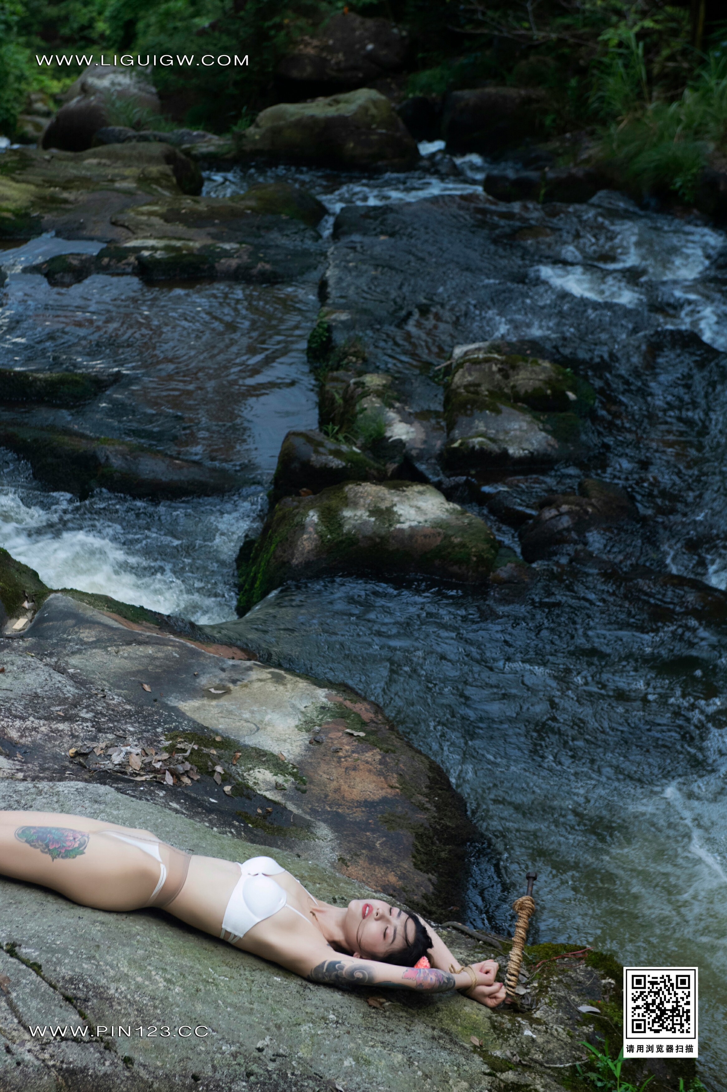 Chinese lady bondage 576