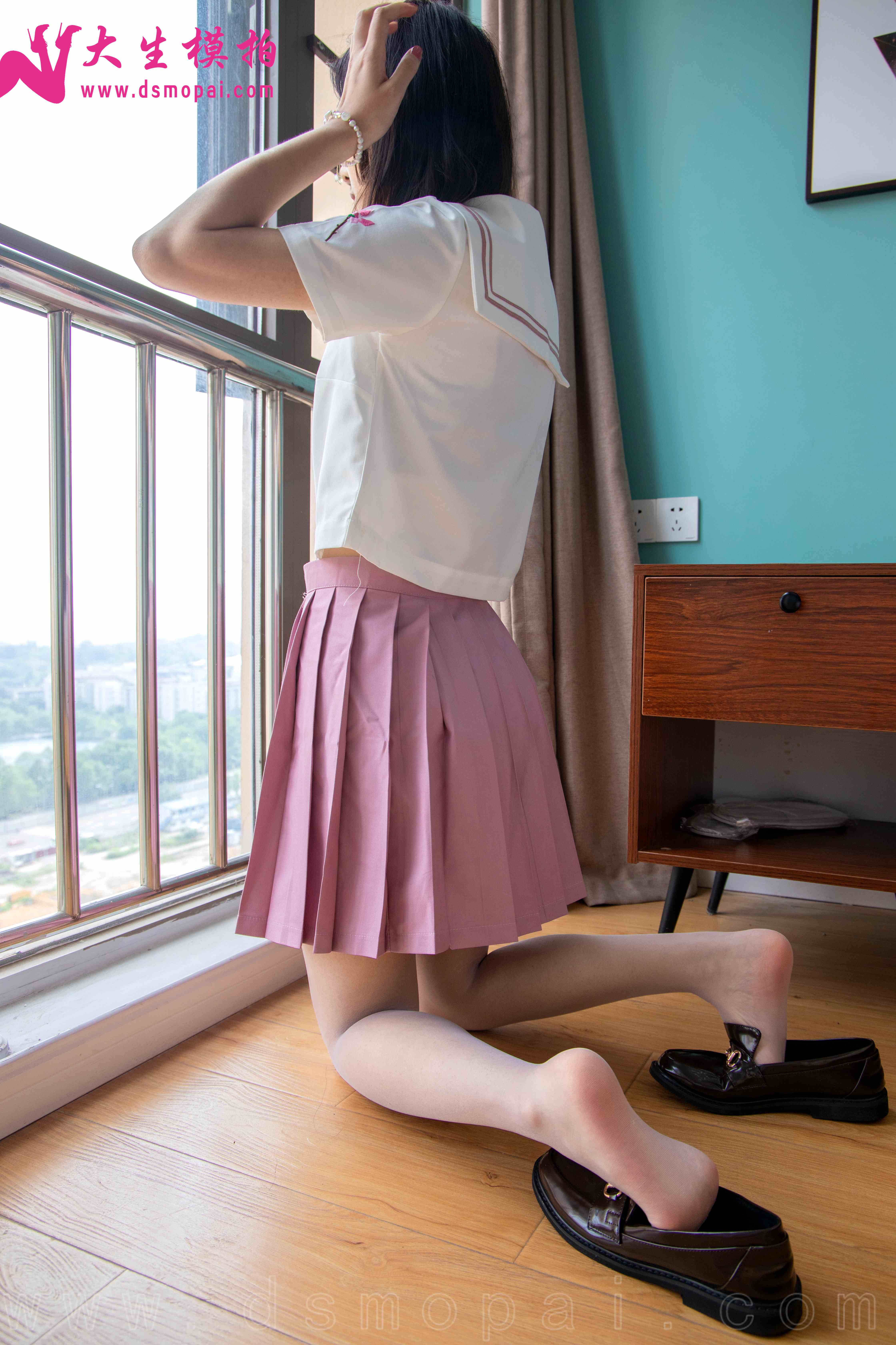 China Beauty Legs and feet 971