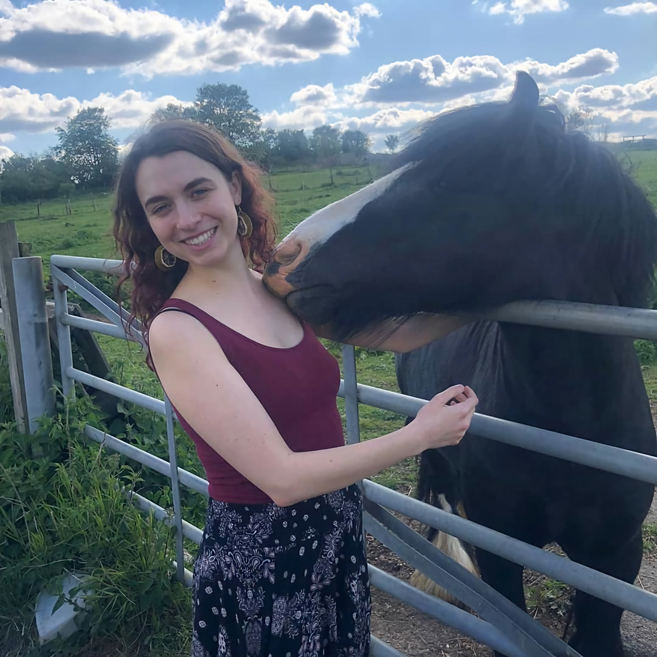 Fit slut Laura naked public