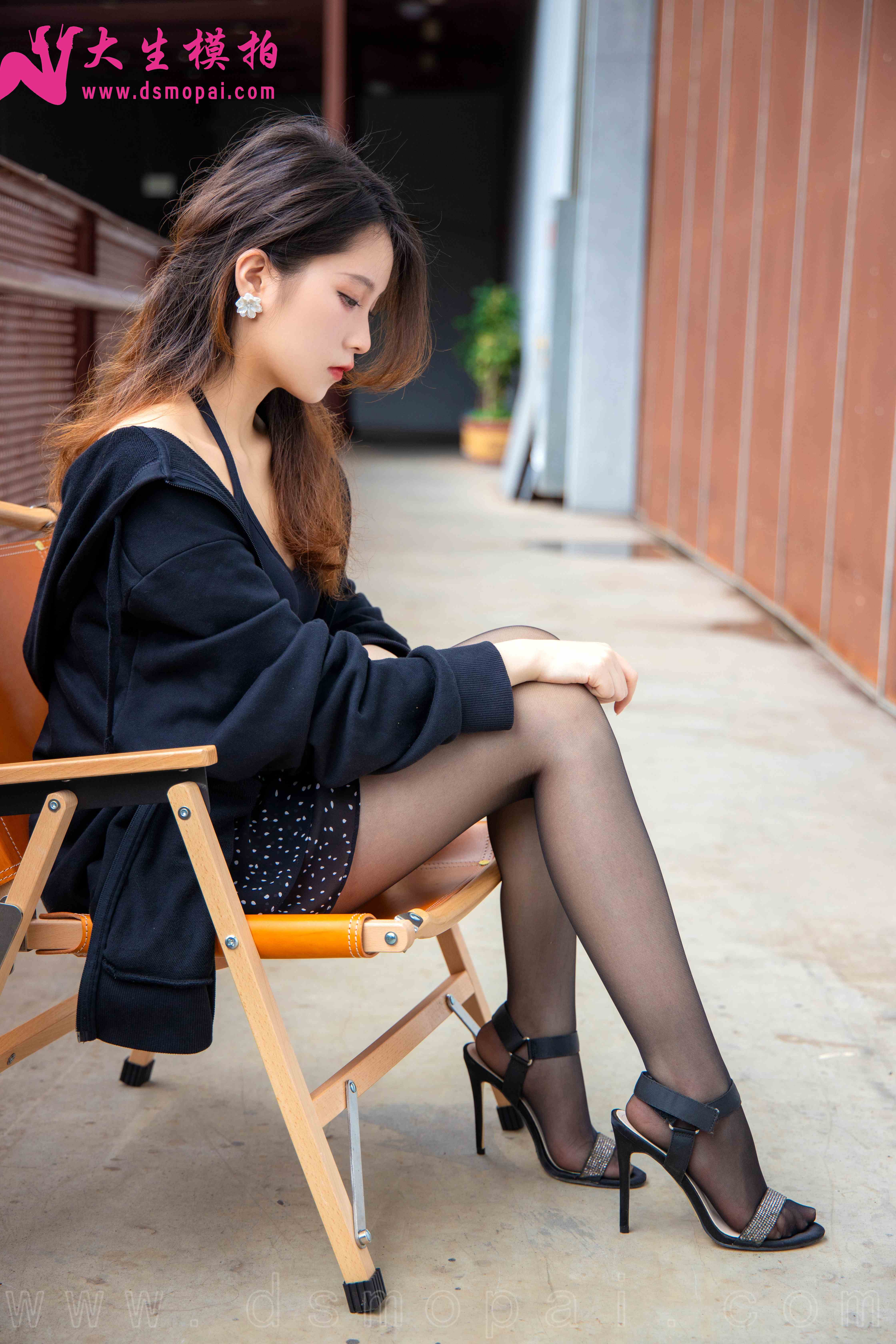 China Beauty Legs and feet 973