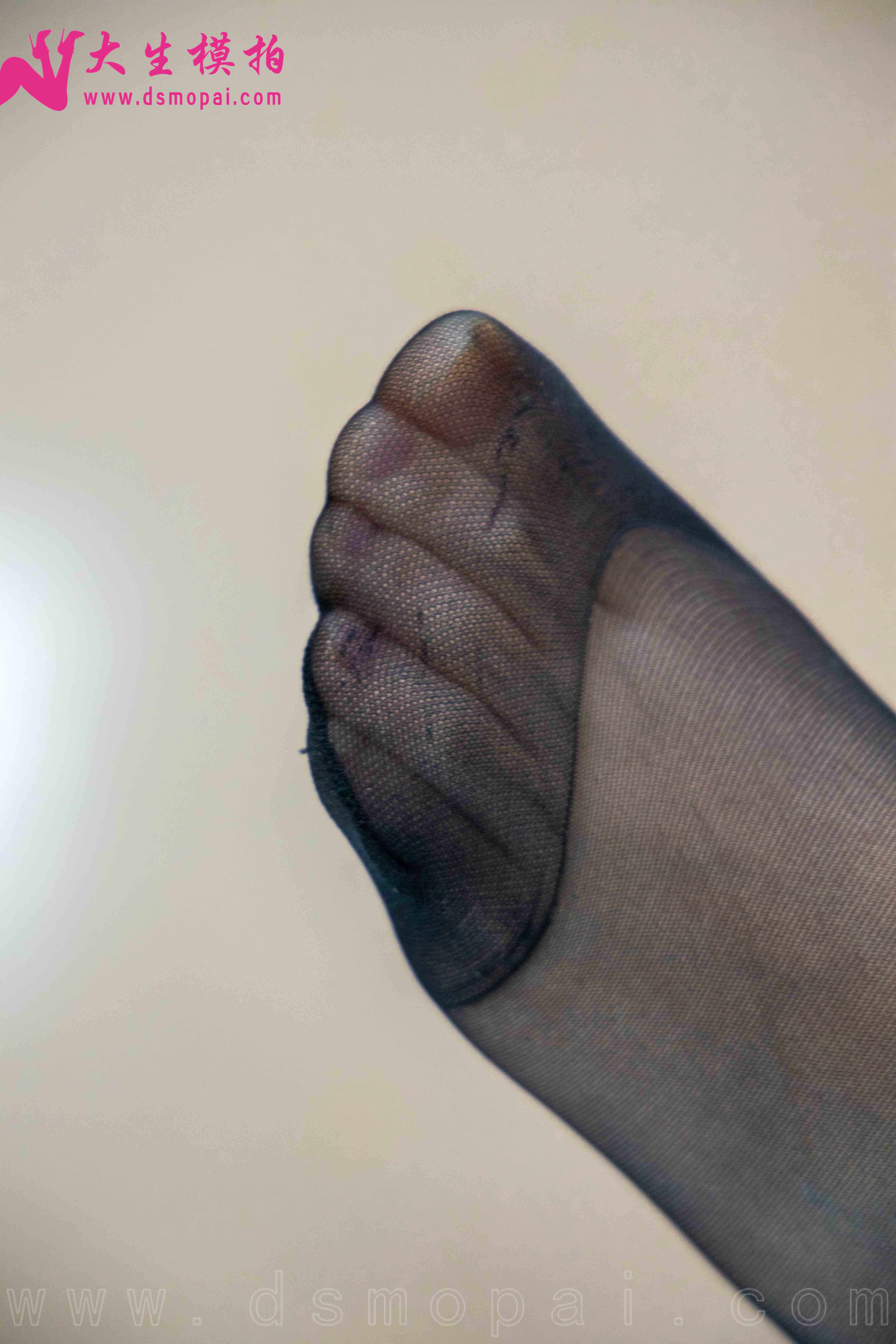 China Beauty Legs and feet 974