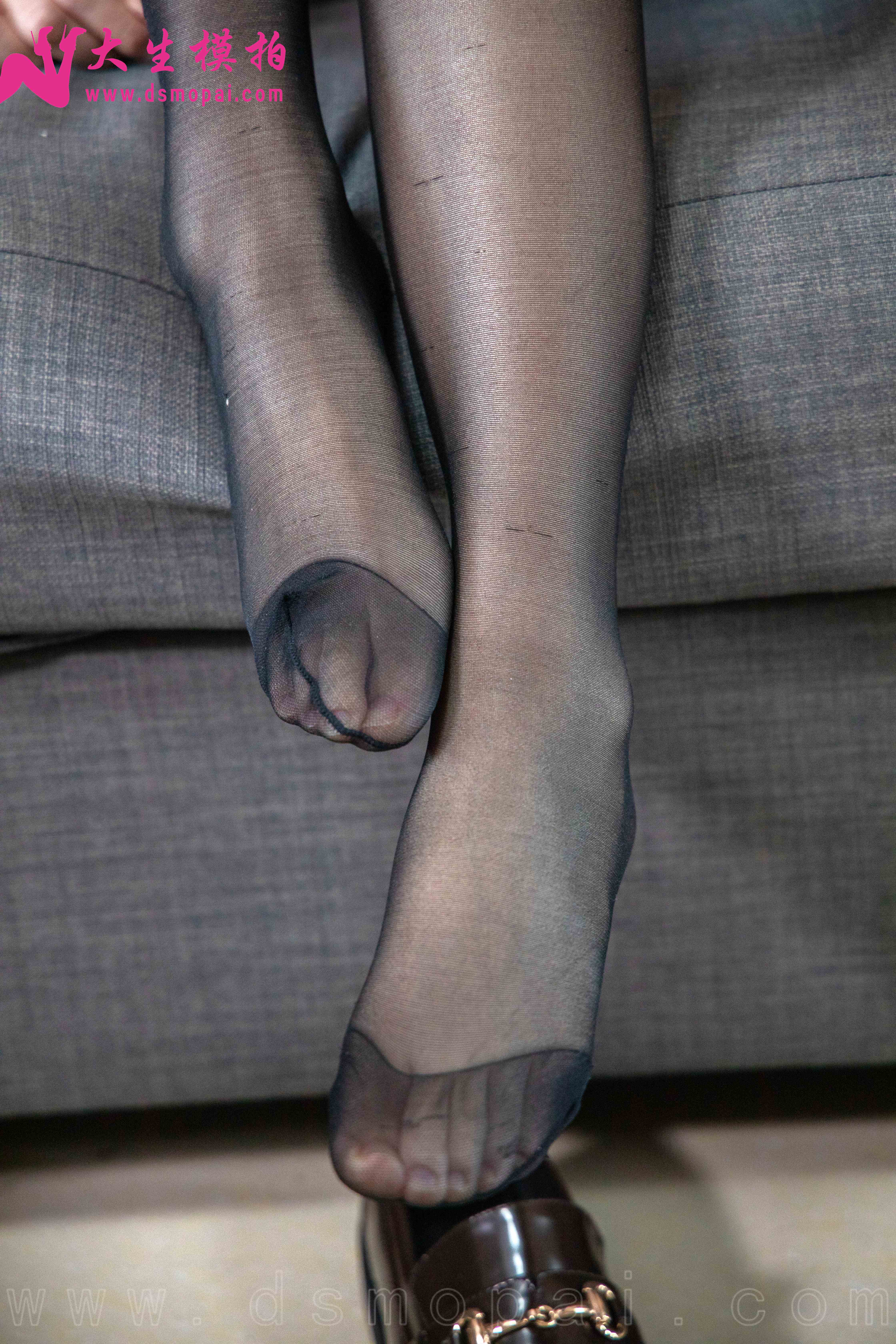 China Beauty Legs and feet 974