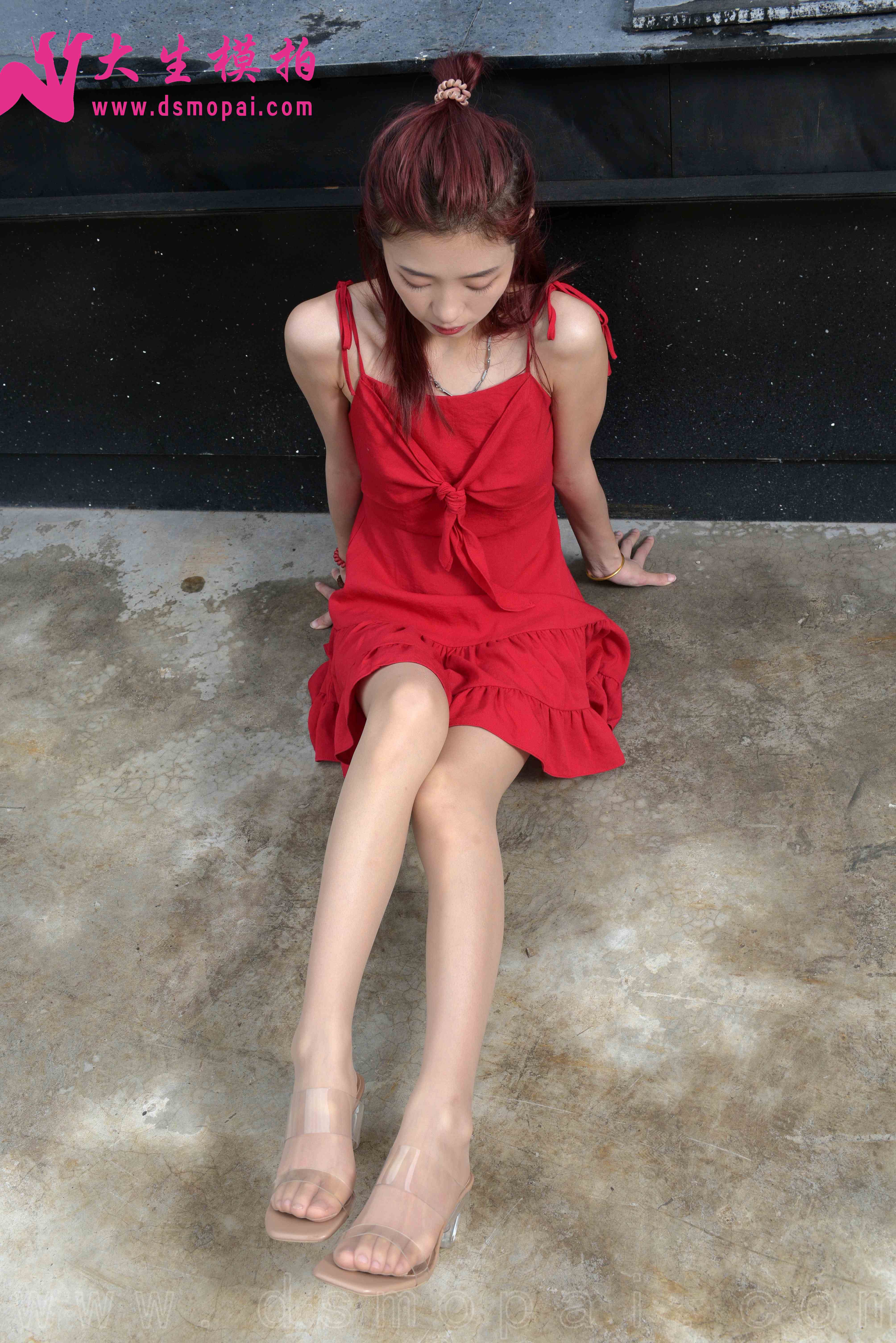 China Beauty Legs and feet 975