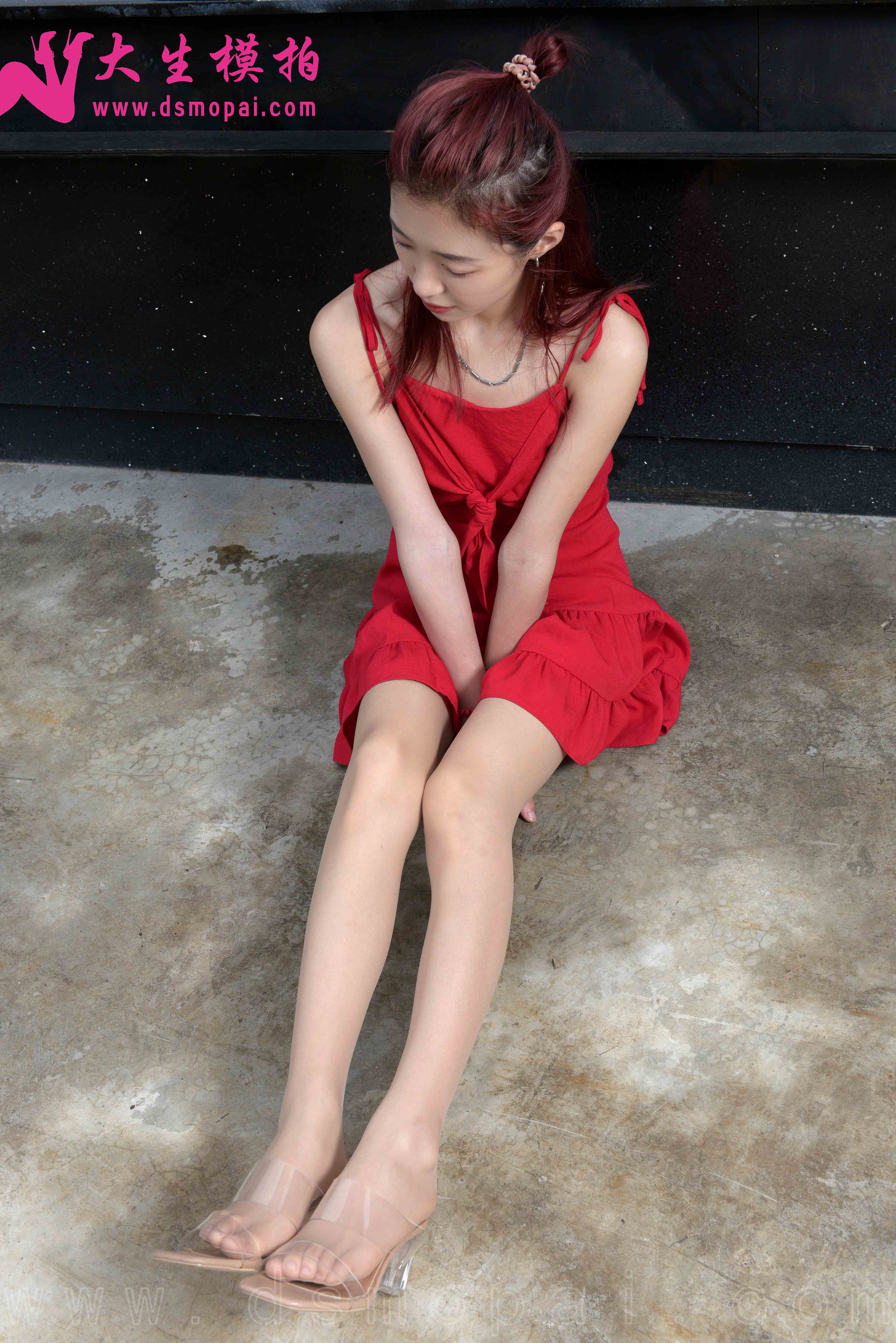 China Beauty Legs and feet 975