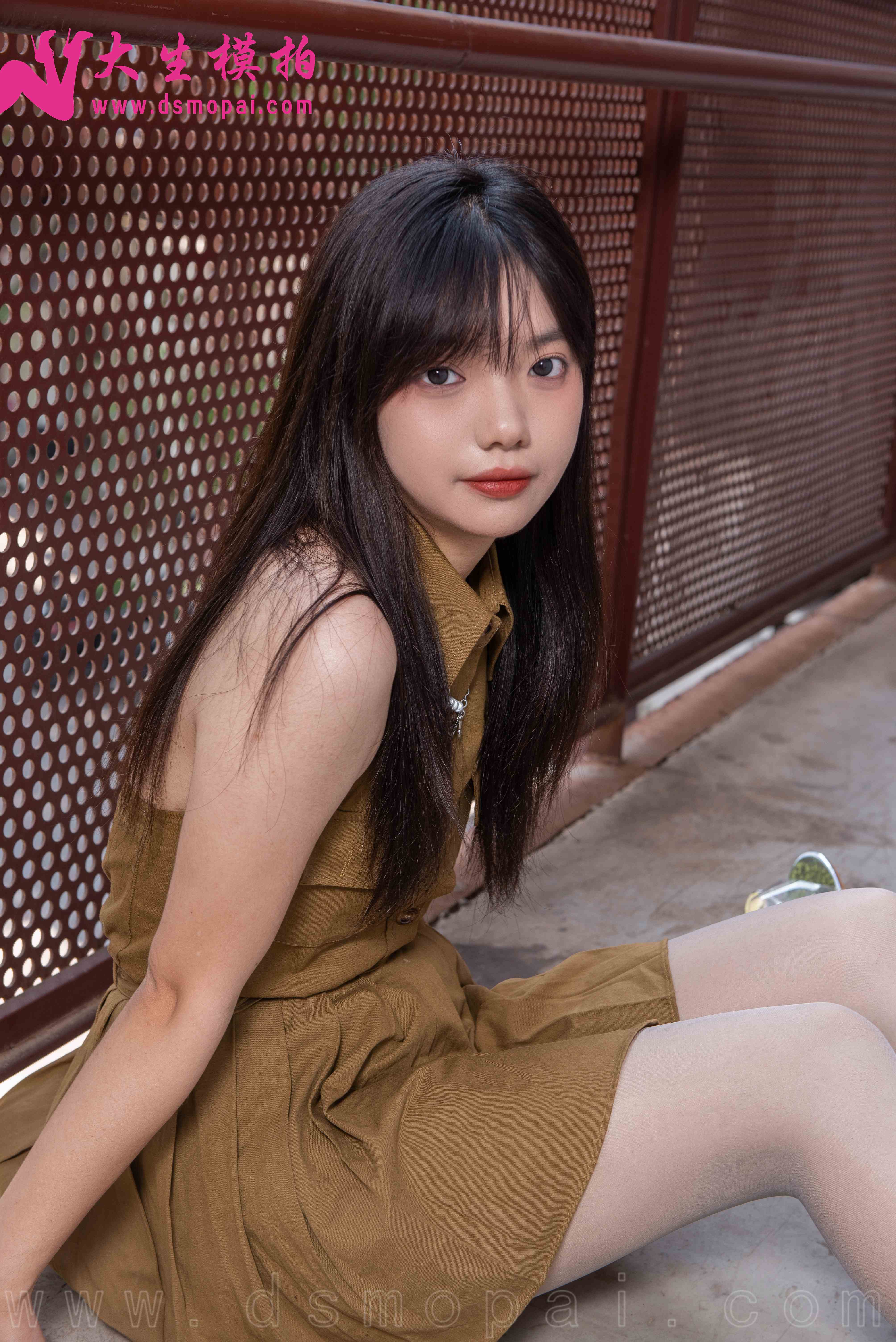 China Beauty Legs and feet 976