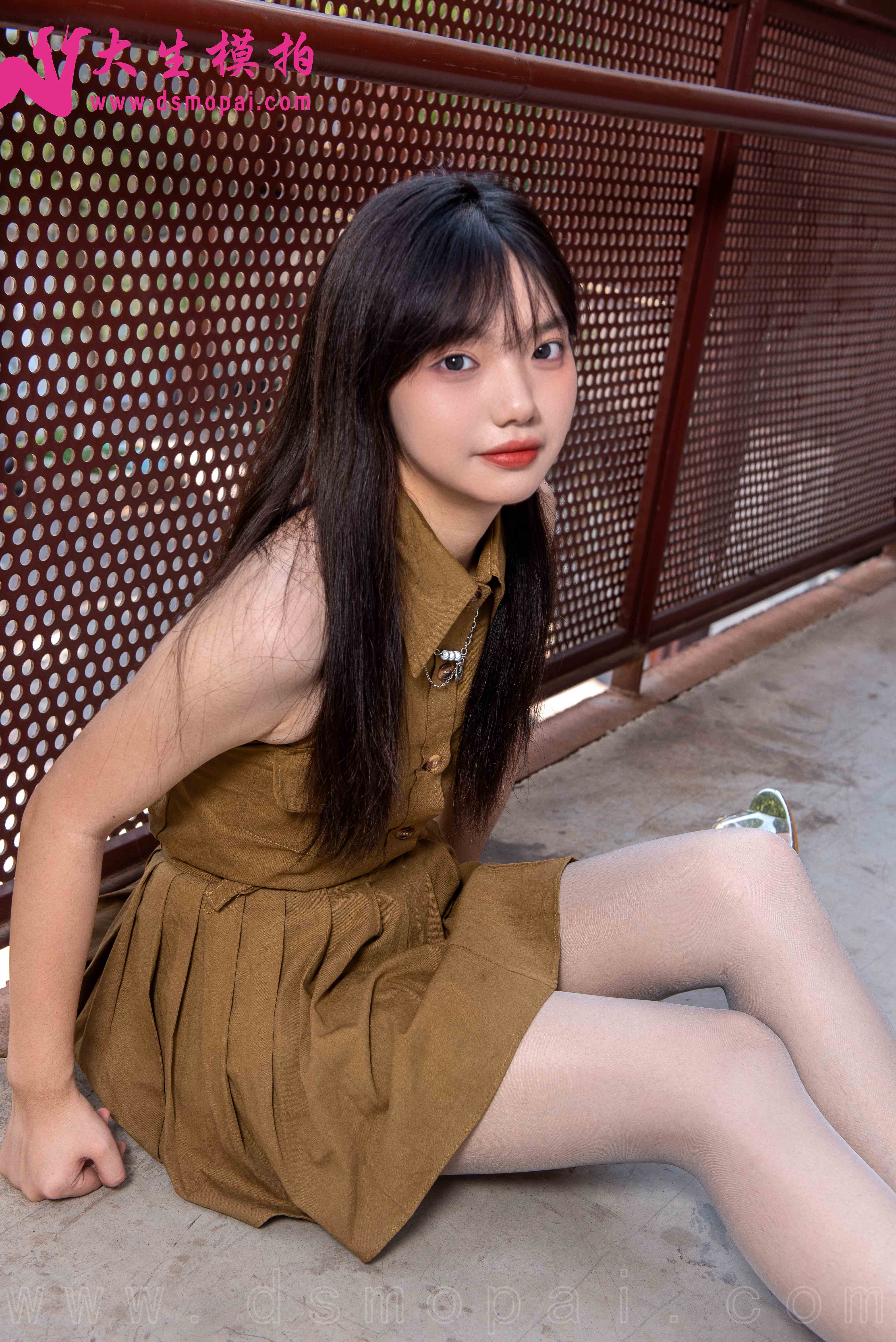 China Beauty Legs and feet 976