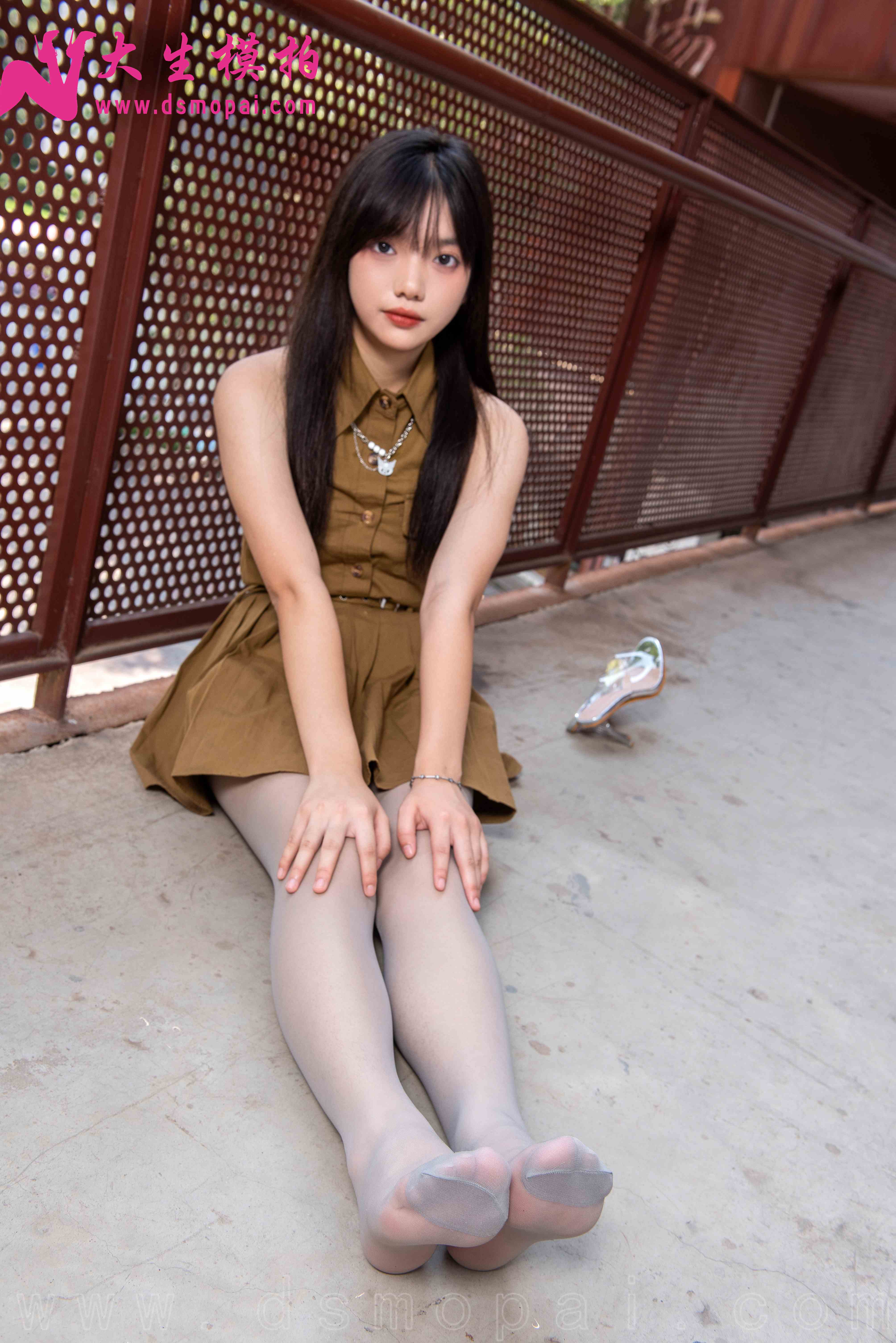 China Beauty Legs and feet 976