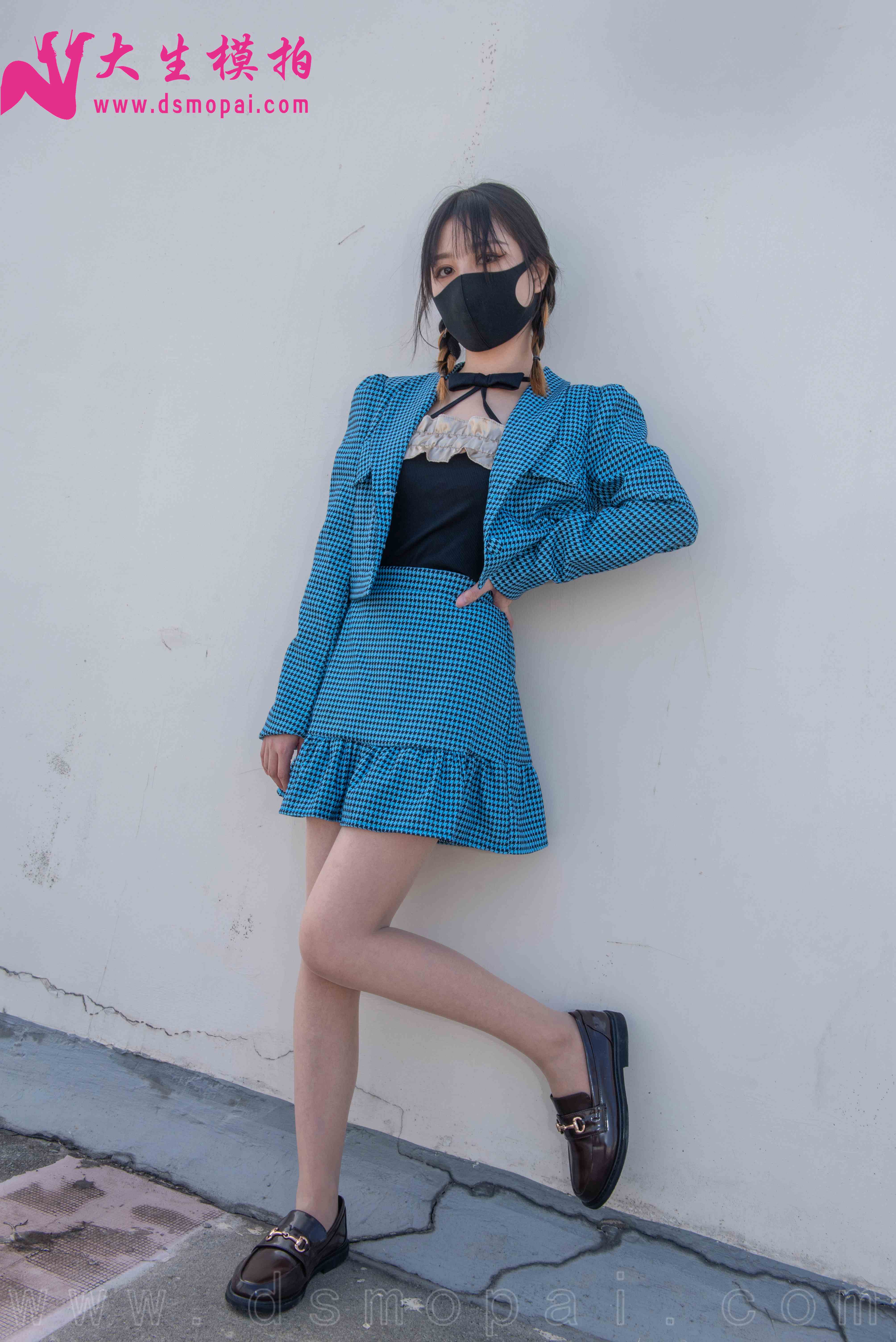 China Beauty Legs and feet 980