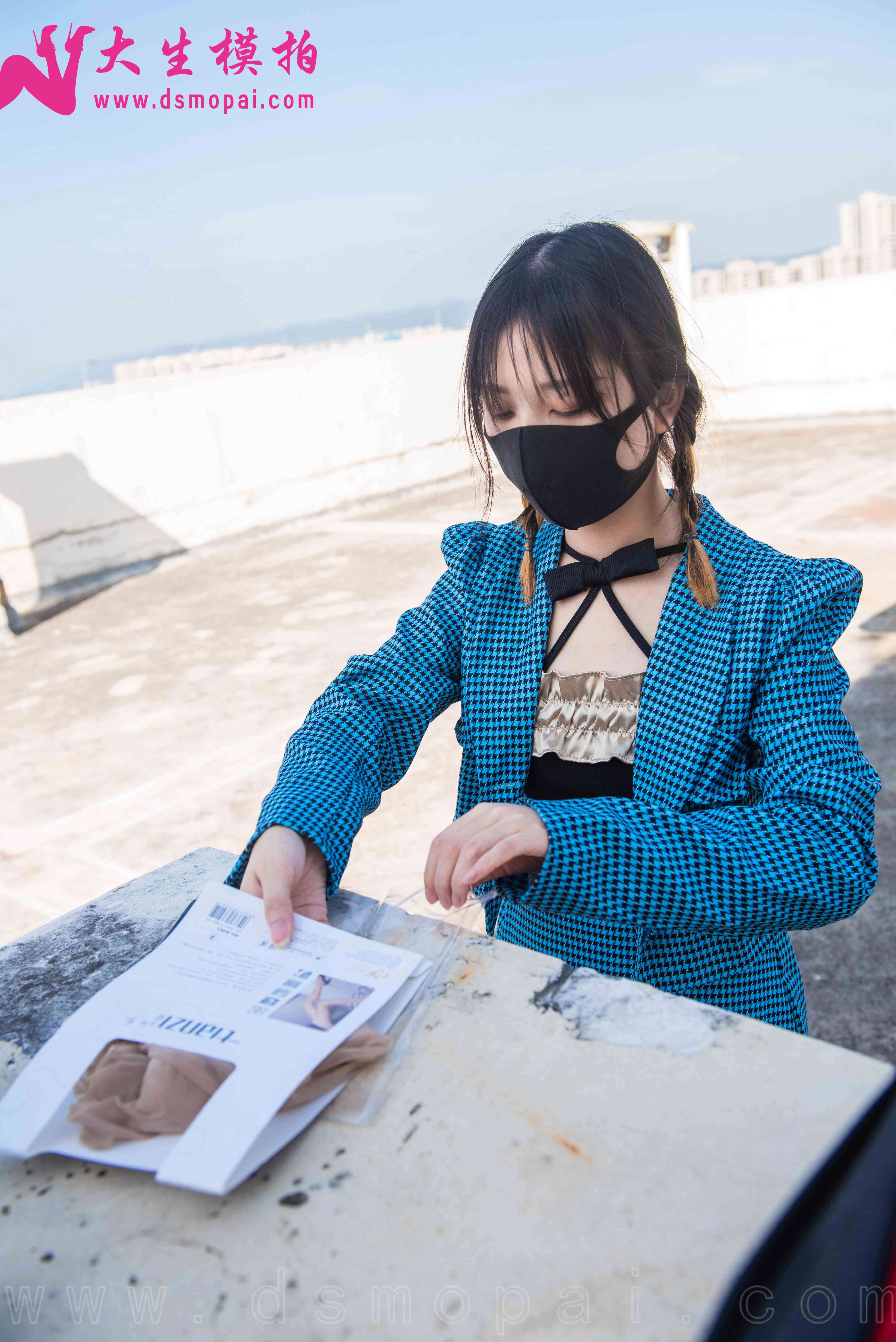 China Beauty Legs and feet 980