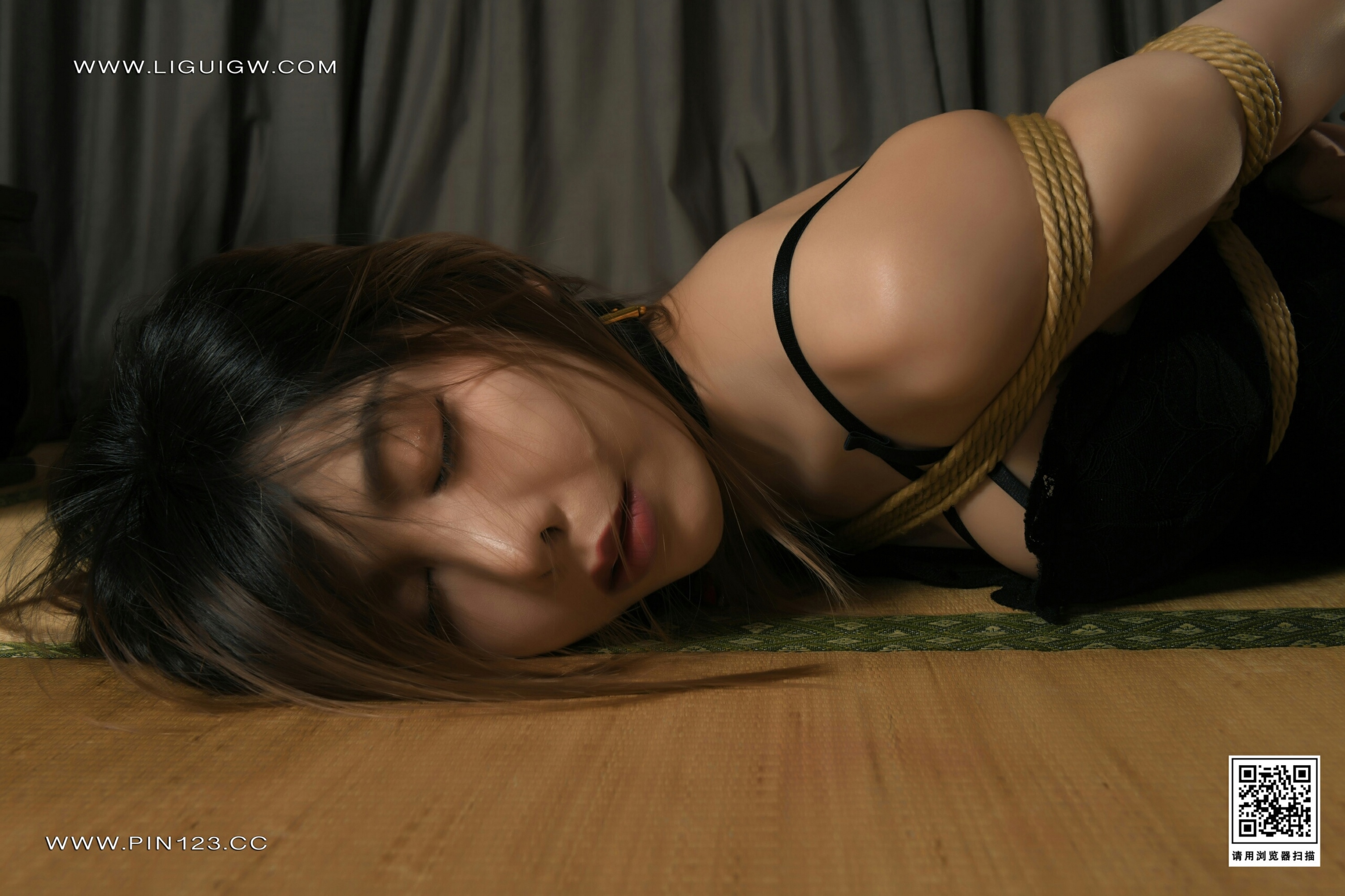 Chinese lady bondage 578